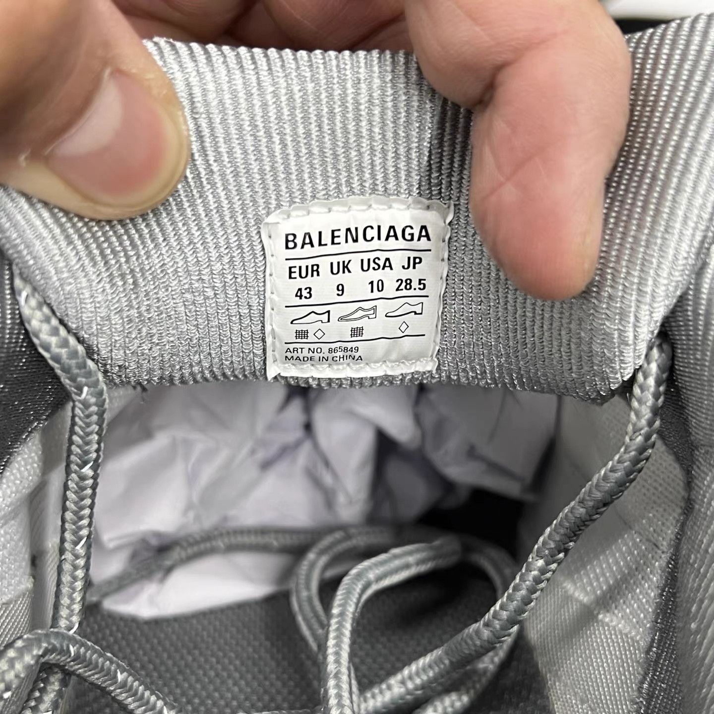 Balenciaga Gray Low-Top Sneakers Size 10 Size US 10 / EU 43 - 7 Thumbnail
