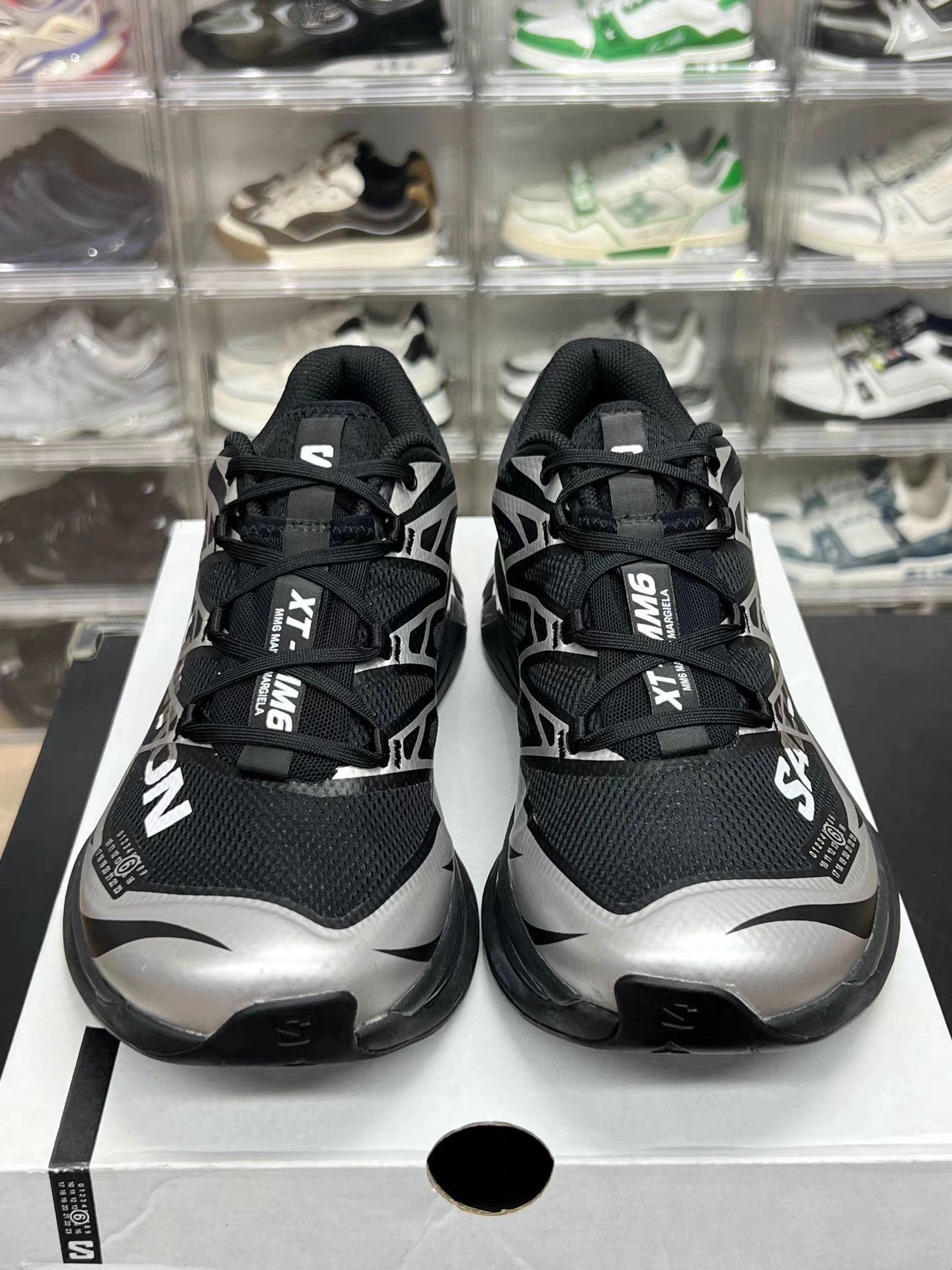 Salomon Black Low-Top Sneakers Size 10 Size US 10 / EU 43 - 2 Thumbnail