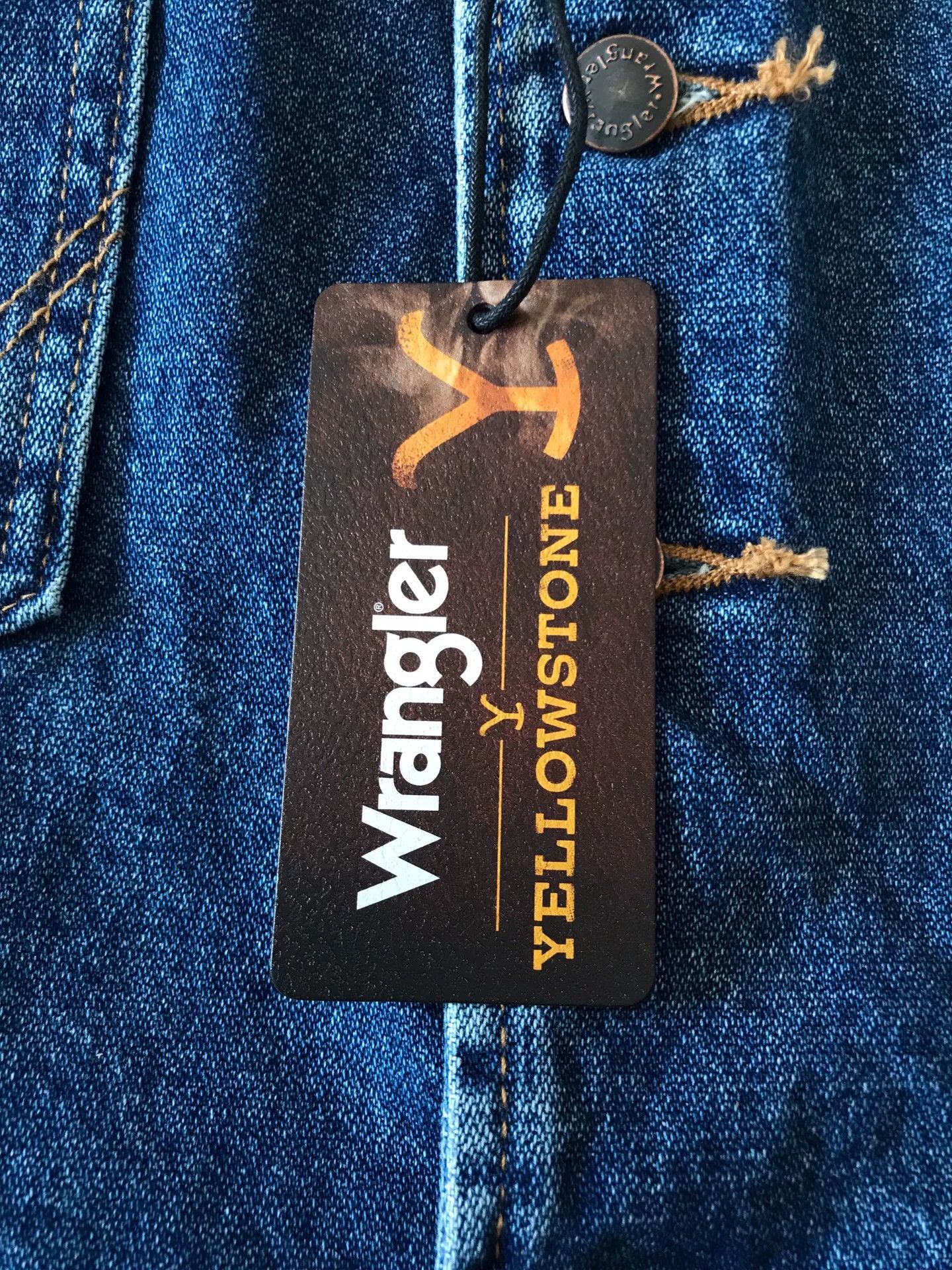 Wrangler Wrangler x Yellowstone Western Denim Vest Size US XL / EU 56 / 4 - 7 Thumbnail