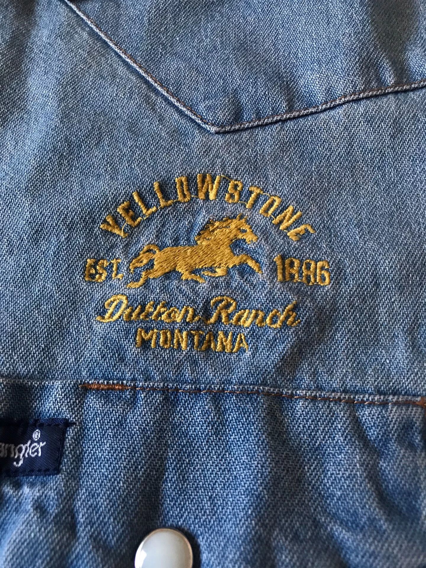 Wrangler Wrangler x Yellowstone Dutton Ranch Western Shirt Size US S / EU 44-46 / 1 - 4 Thumbnail