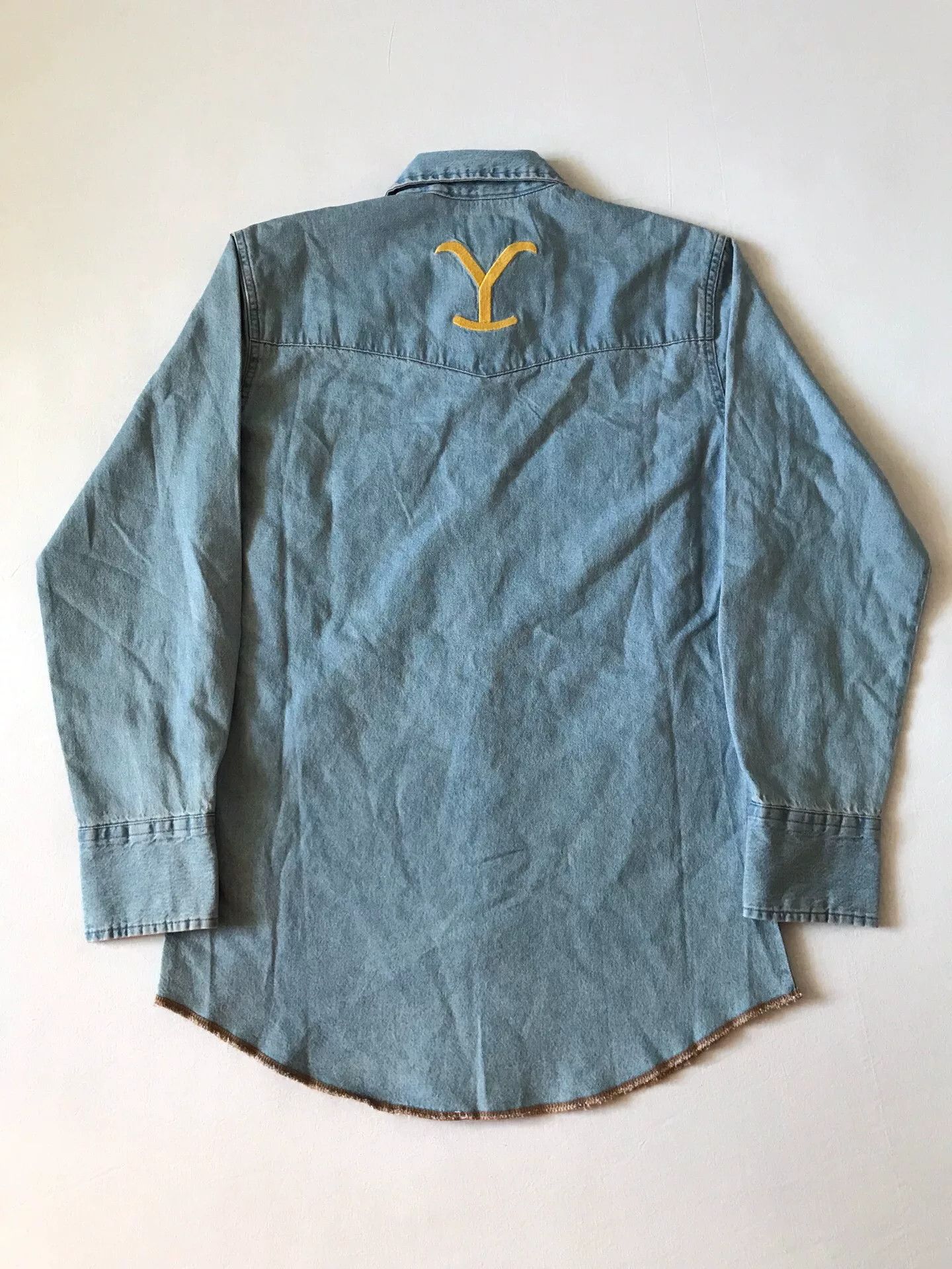 Wrangler Wrangler x Yellowstone Dutton Ranch Western Shirt Size US S / EU 44-46 / 1 - 2 Thumbnail
