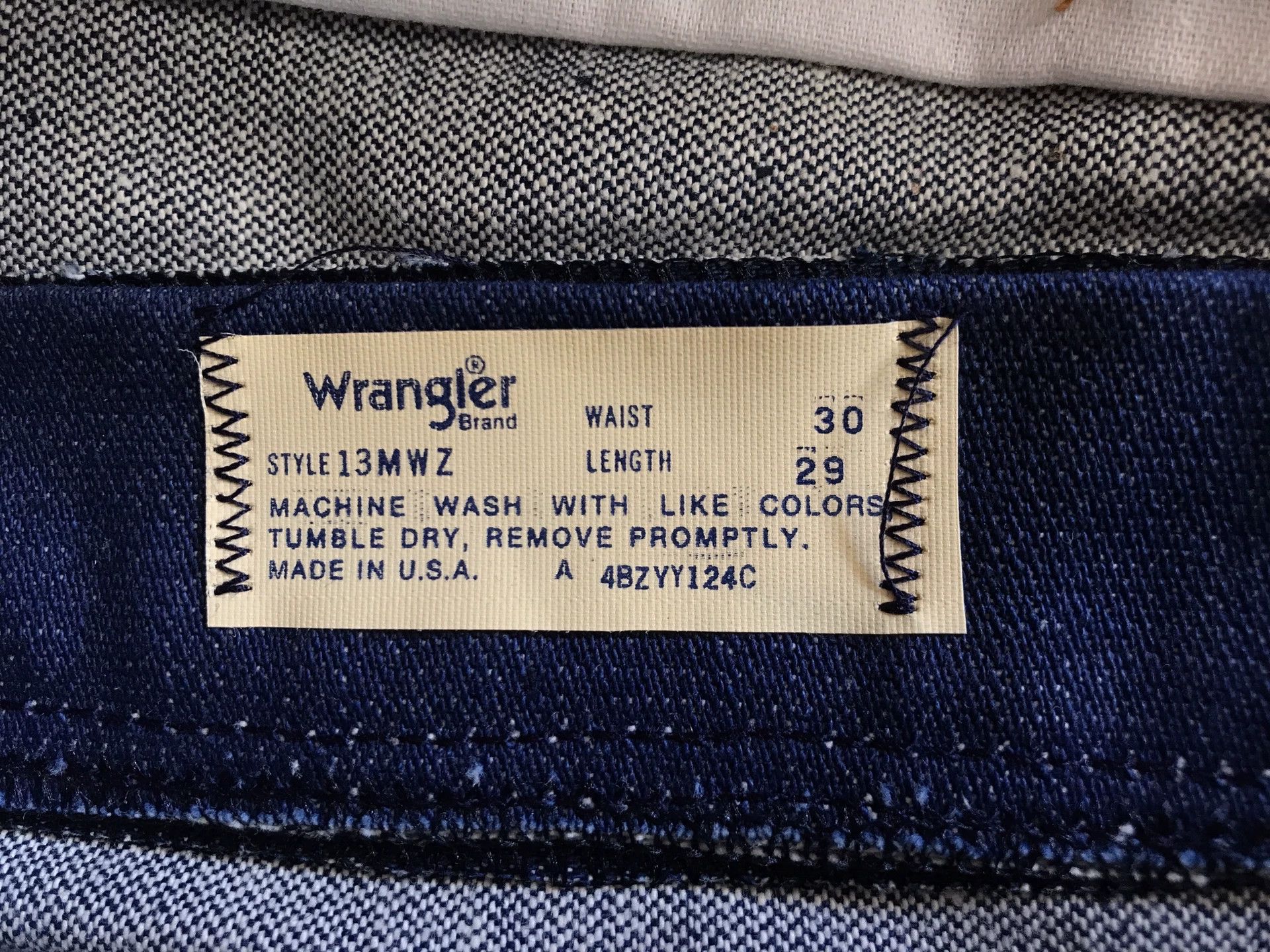Wrangler 1970s Wrangler 13MWZ Jeans W30L29 Size US 30 / EU 46 - 8 Thumbnail