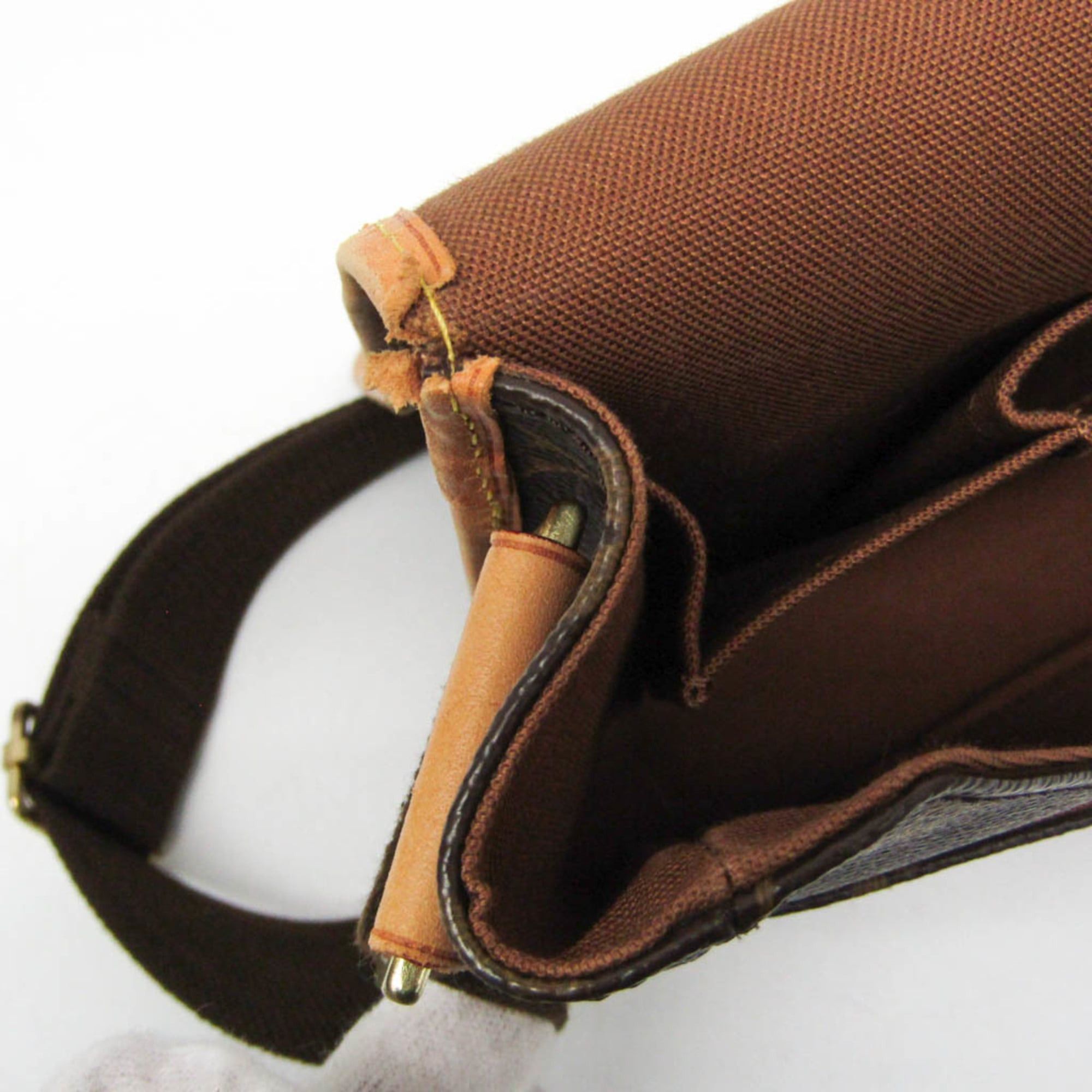 Louis Vuitton Louis Vuitton Monogram Messenger PM Bosphore M40106 Women's Shoulder Bag Monogram Size ONE SIZE - 13 Thumbnail