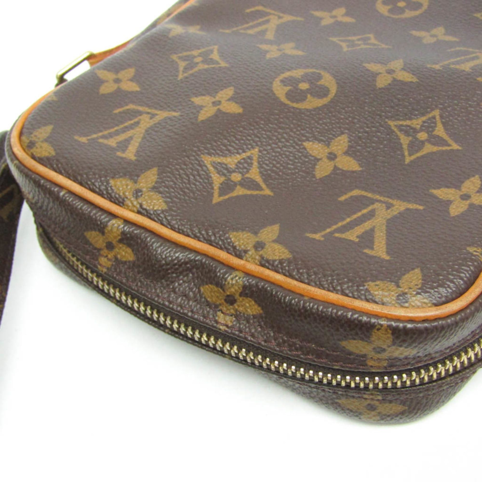 Louis Vuitton Louis Vuitton Monogram Danube M45266 Women's Shoulder Bag Monogram Size ONE SIZE - 6 Thumbnail