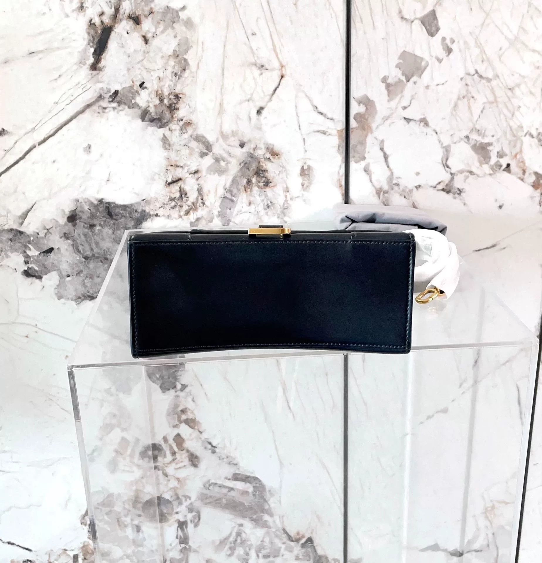 Balenciaga Pre-loved Bag Very good condition Size ONE SIZE - 4 Thumbnail