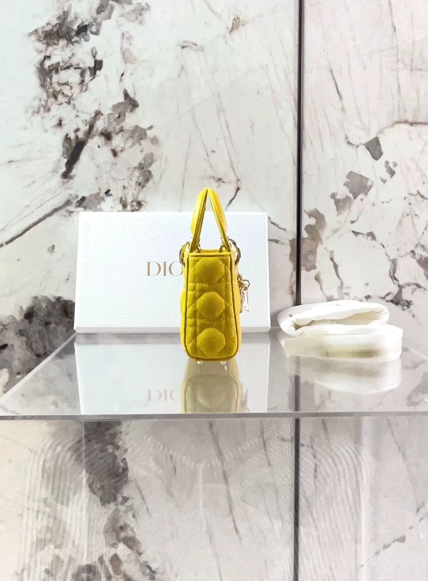 Dior Pre-loved Bag Very good condition Size ONE SIZE - 3 Thumbnail