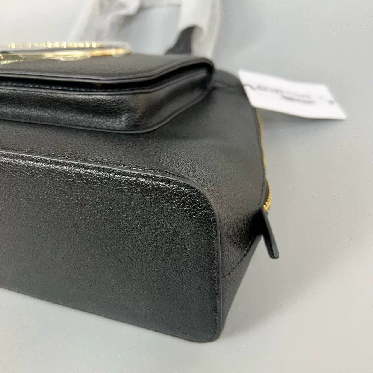 Moschino Pre-loved Bag Very good condition Size ONE SIZE - 5 Thumbnail