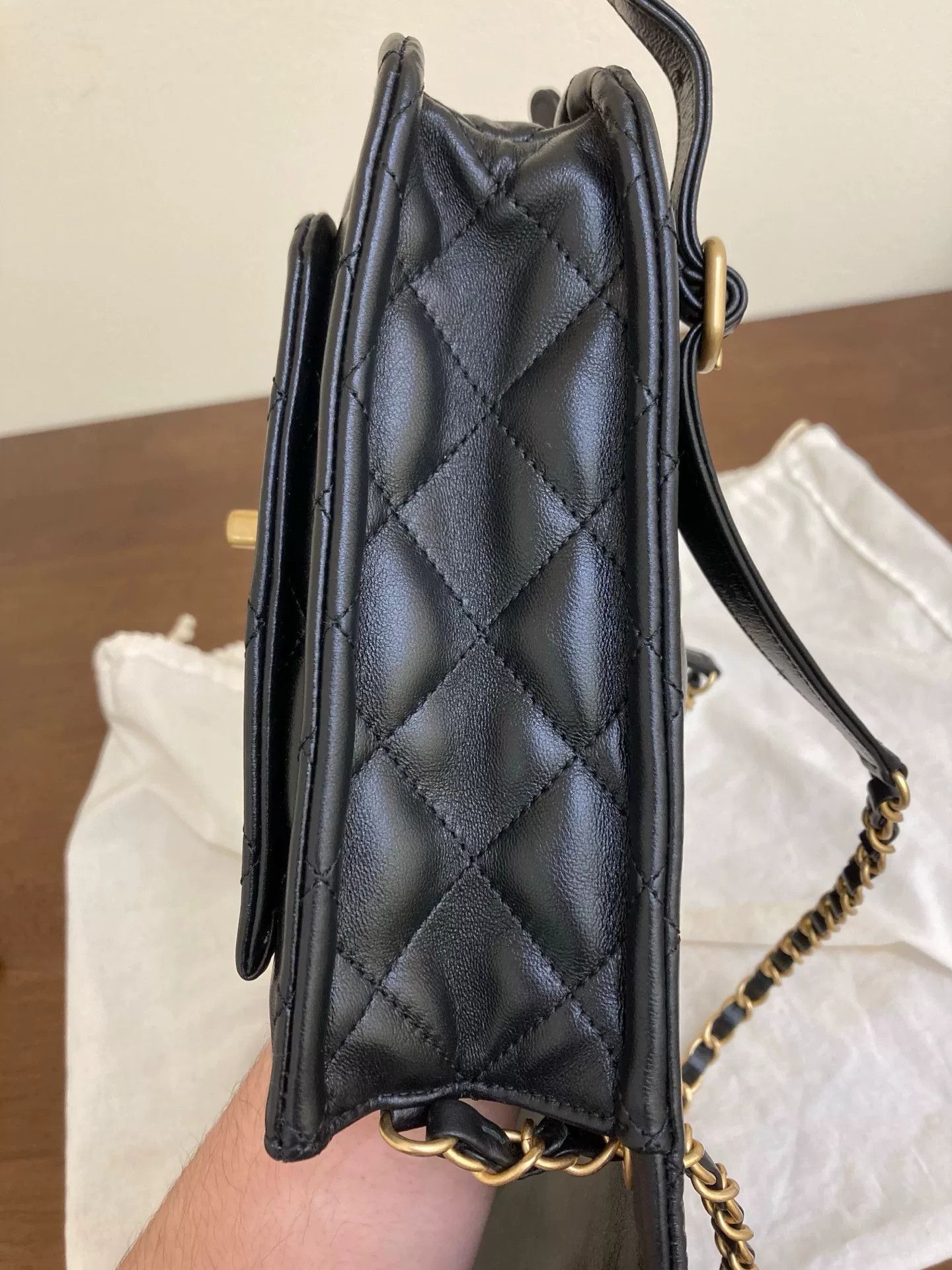 Chanel Pre-loved Bag Very good condition Size ONE SIZE - 7 Thumbnail