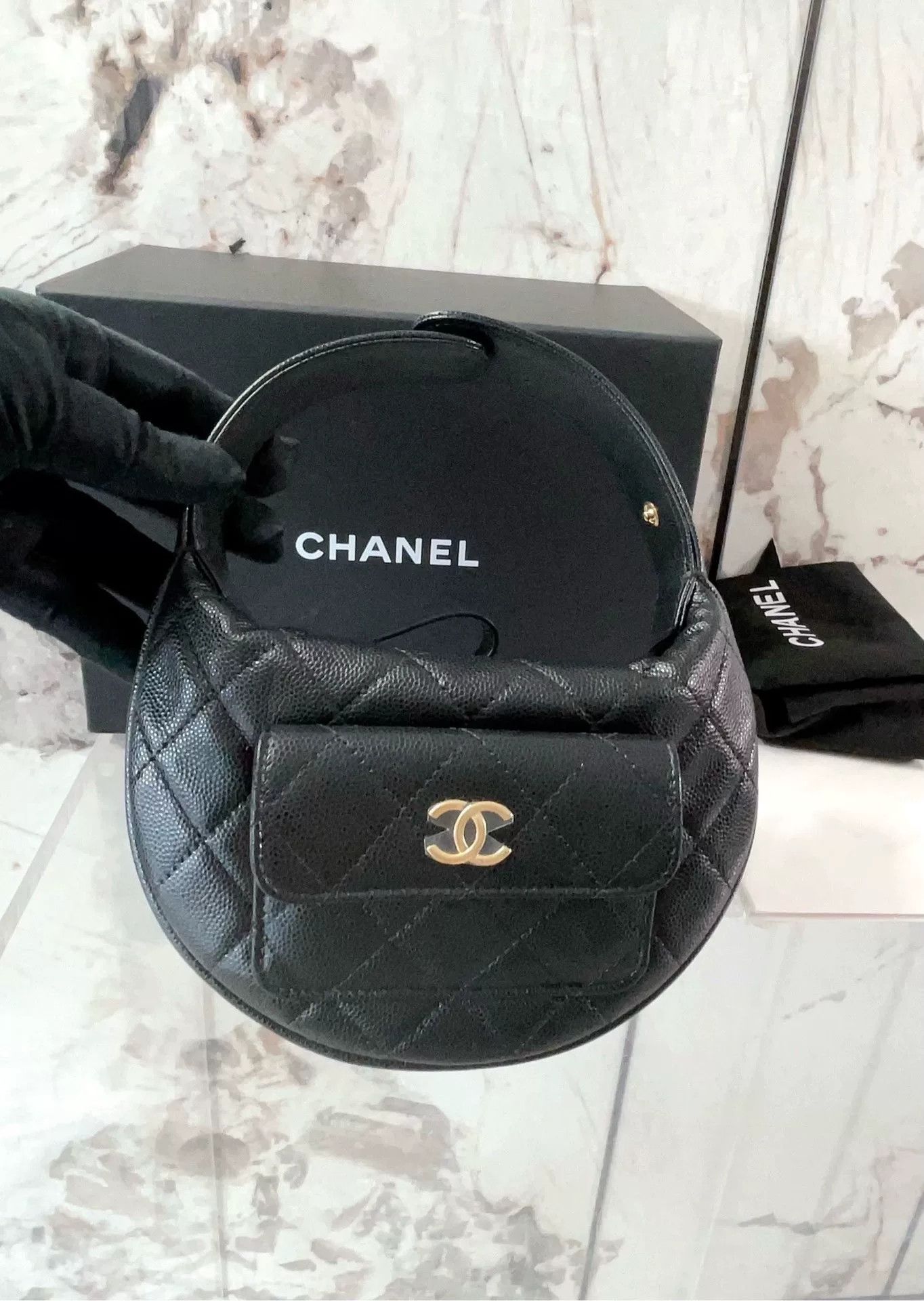Chanel Pre-loved Bag Very good condition Size ONE SIZE - 7 Thumbnail