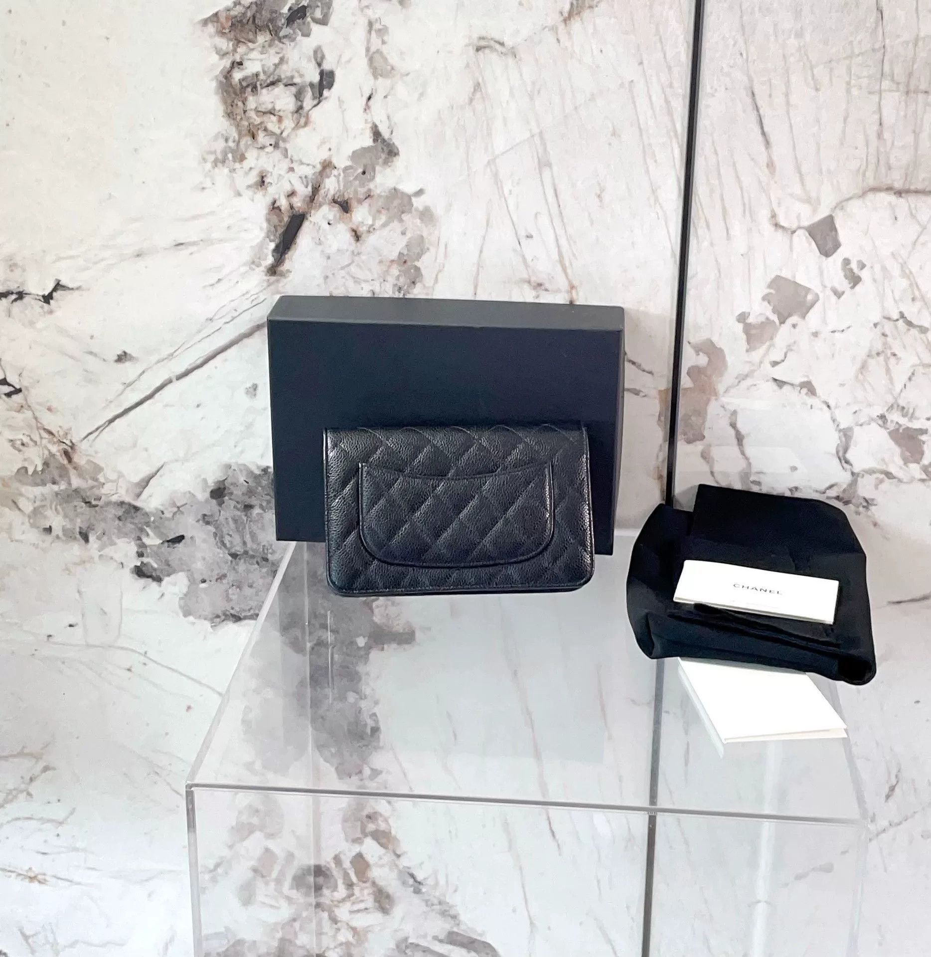 Chanel Pre-loved Bag Very good condition Size ONE SIZE - 2 Thumbnail