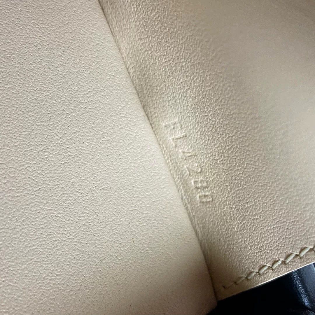 Louis Vuitton Pre-loved Bag Very good condition Size ONE SIZE - 2 Thumbnail