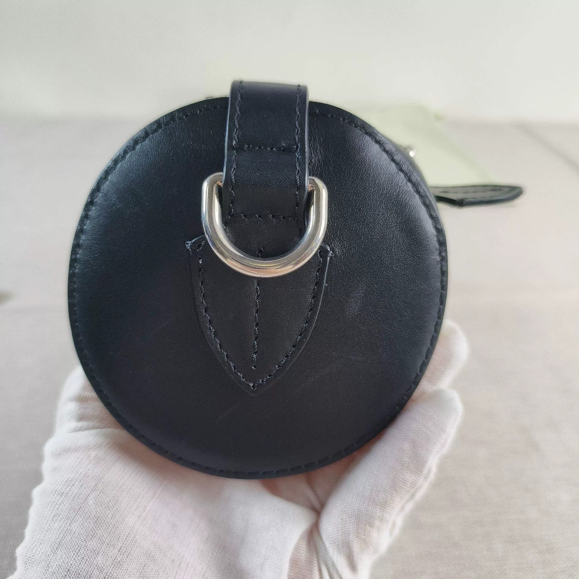 Burberry Pre-loved Bag Very good condition Size ONE SIZE - 4 Thumbnail