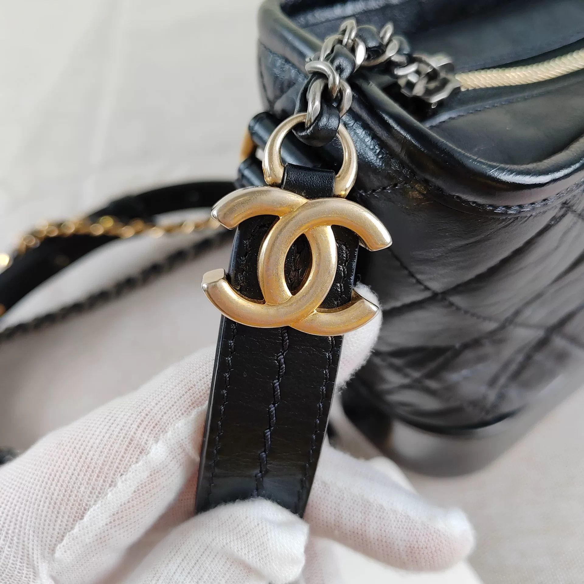 Chanel Pre-loved Bag Very good condition Size ONE SIZE - 3 Thumbnail