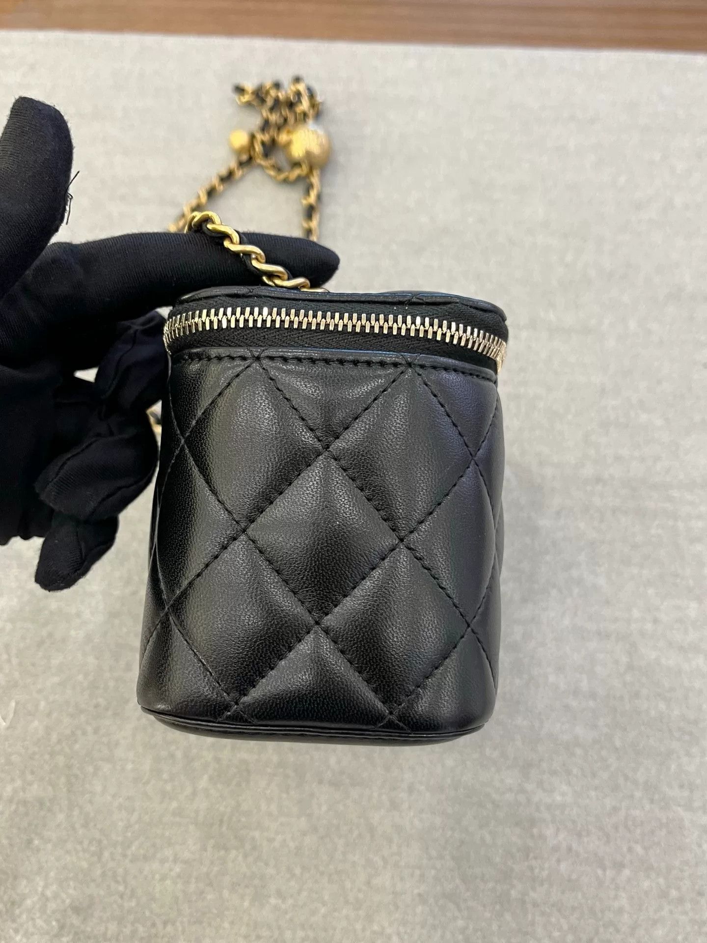 Chanel Pre-loved Bag Very good condition Size ONE SIZE - 5 Thumbnail