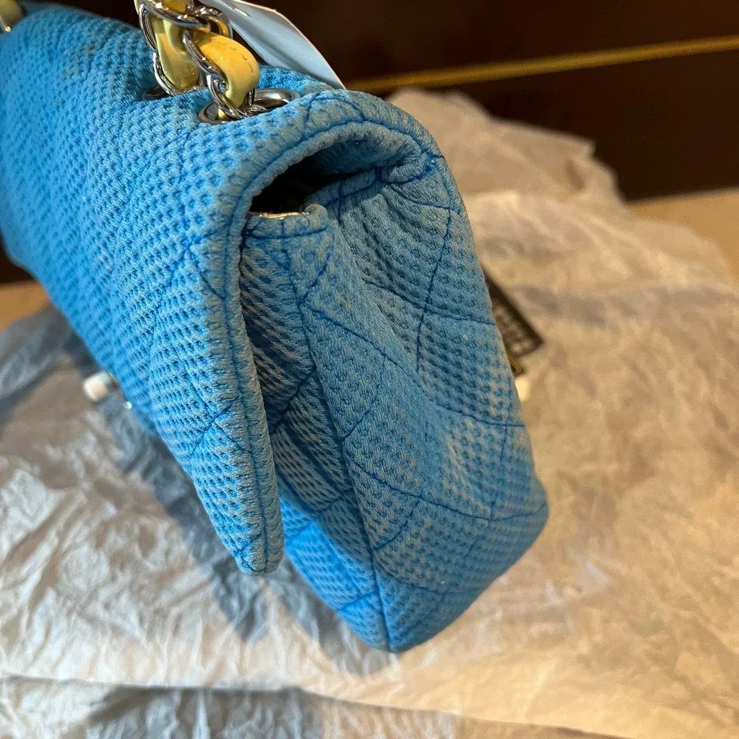 Chanel Pre-loved Bag Very good condition Size ONE SIZE - 5 Thumbnail