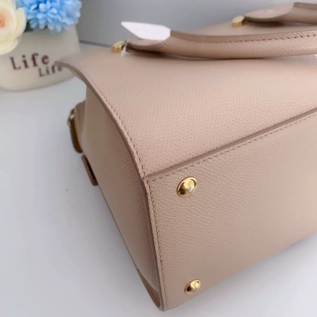 Salvatore Ferragamo Pre-loved Bag Very good condition Size ONE SIZE - 5 Thumbnail