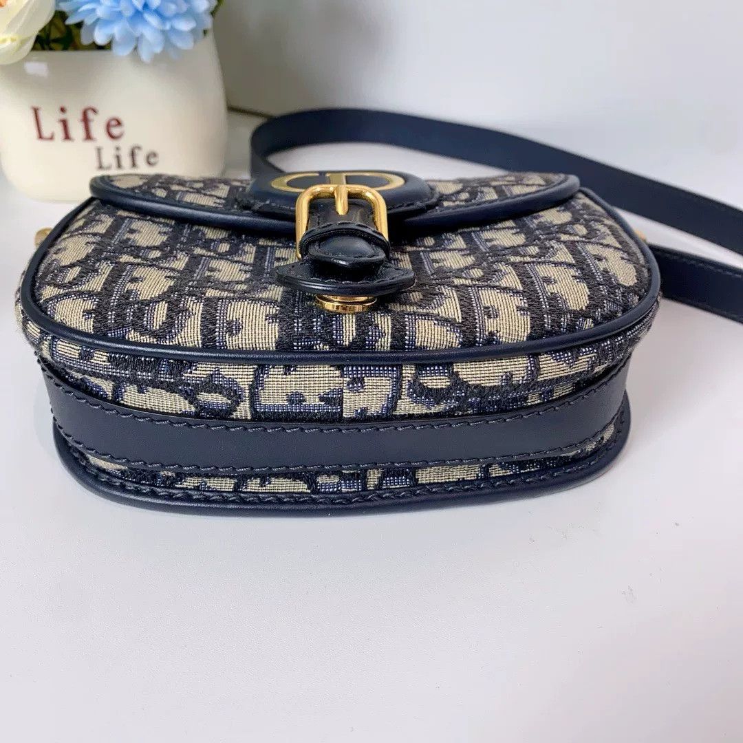 Dior Pre-loved Bag Very good condition Size ONE SIZE - 4 Thumbnail