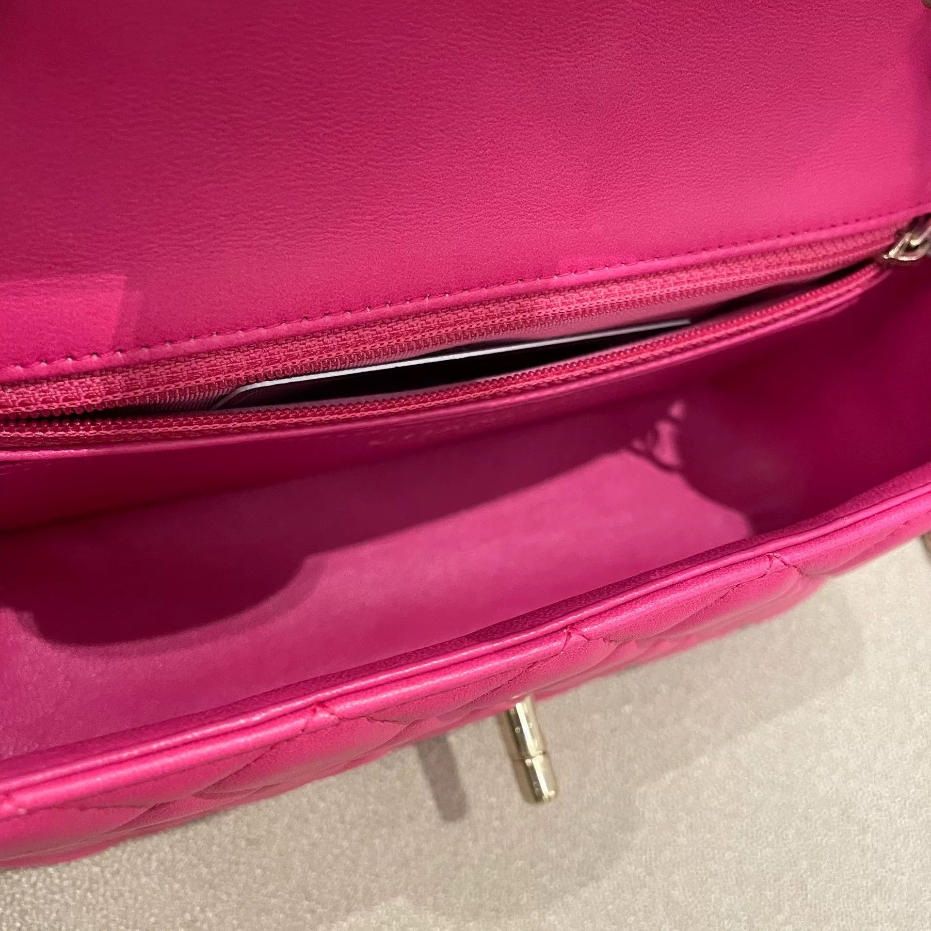 Chanel Pre-loved Bag Very good condition Size ONE SIZE - 8 Thumbnail
