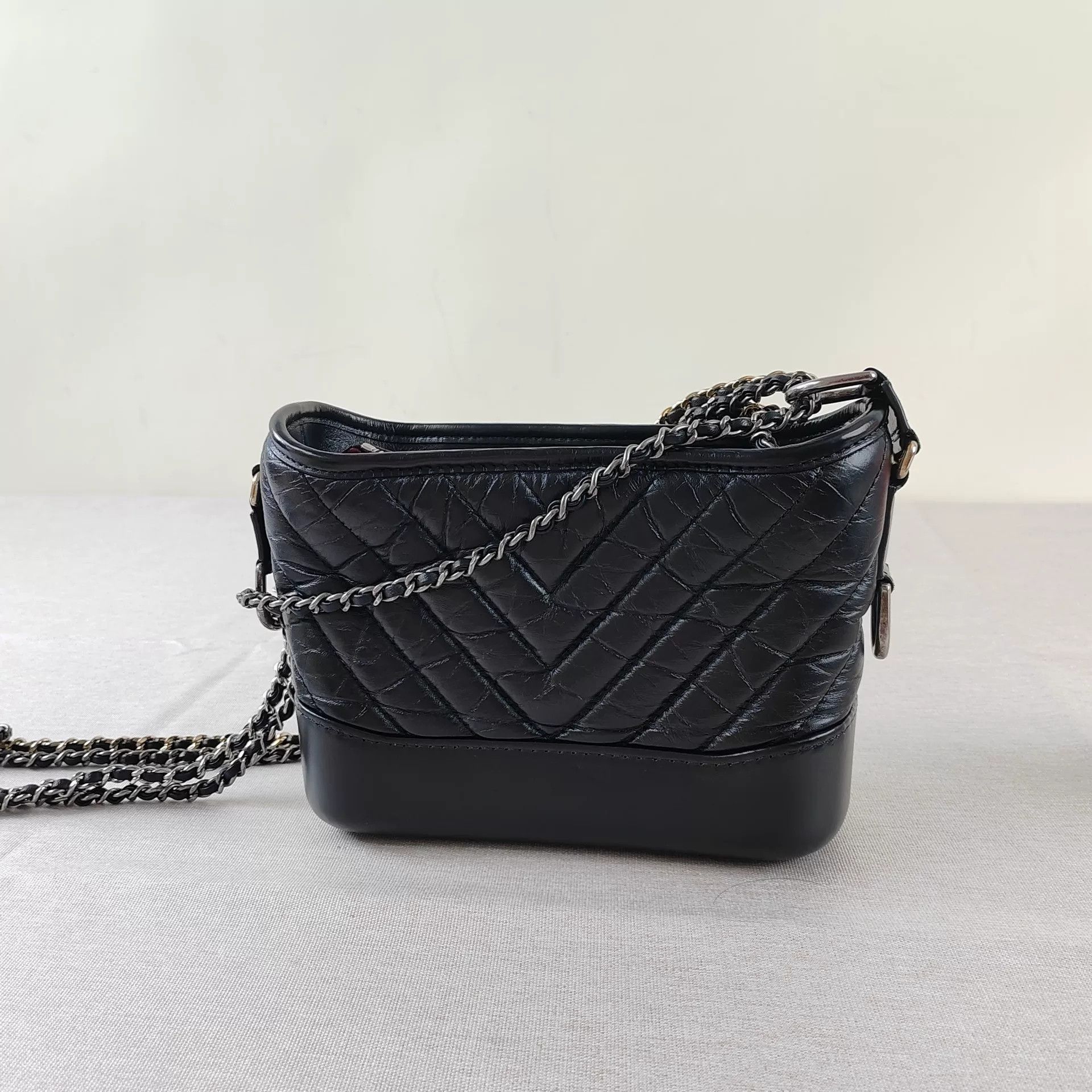 Chanel Pre-loved Bag Very good condition Size ONE SIZE - 8 Thumbnail