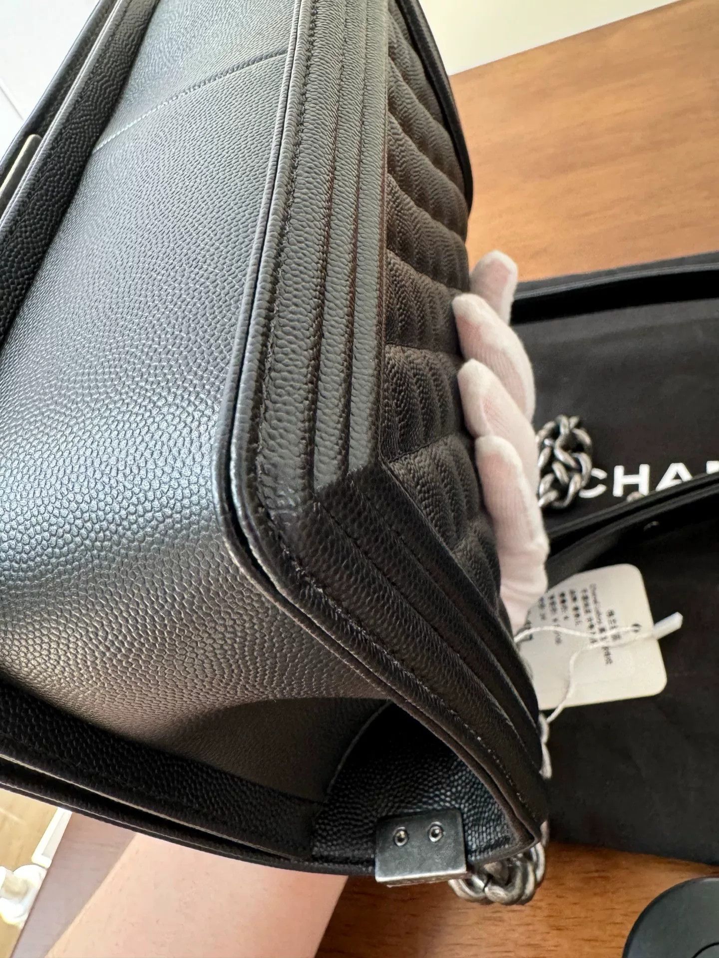 Chanel Pre-loved Bag Very good condition Size ONE SIZE - 5 Thumbnail