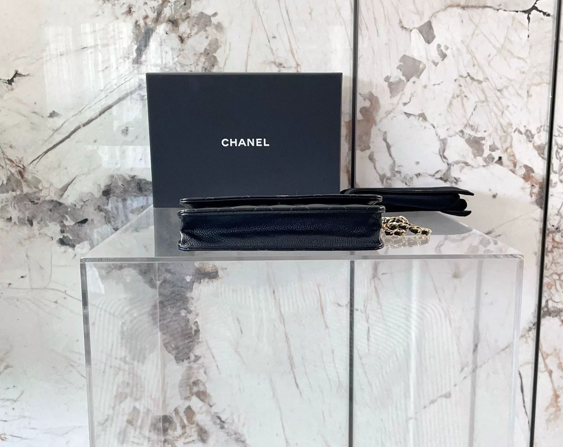 Chanel Pre-loved Bag Very good condition Size ONE SIZE - 4 Thumbnail