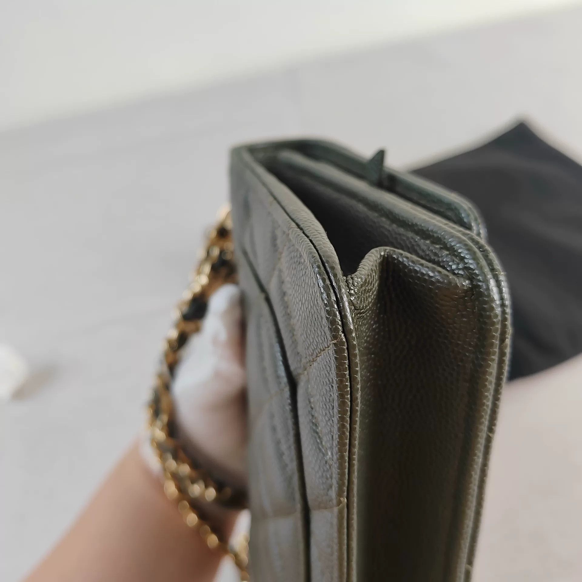 Chanel Pre-loved Bag Very good condition Size ONE SIZE - 3 Thumbnail
