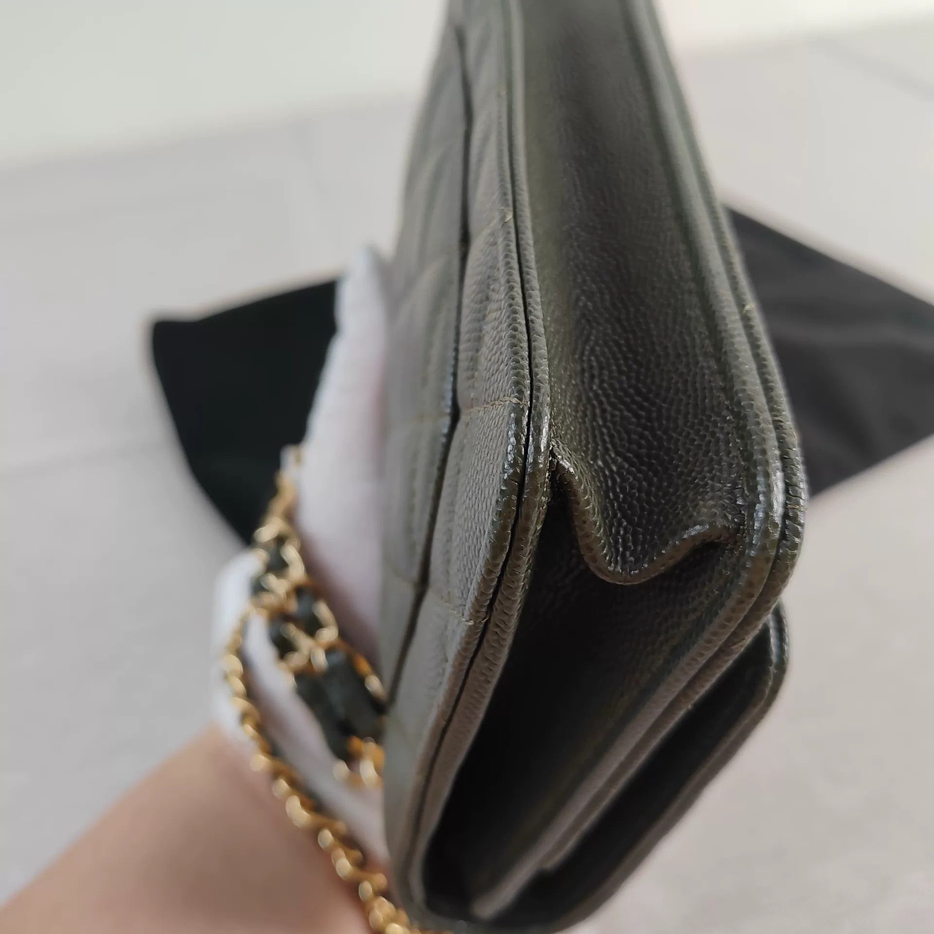 Chanel Pre-loved Bag Very good condition Size ONE SIZE - 5 Thumbnail