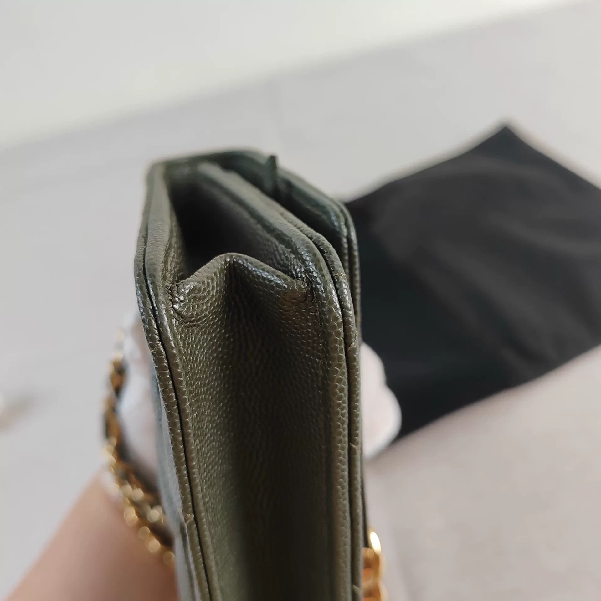 Chanel Pre-loved Bag Very good condition Size ONE SIZE - 2 Thumbnail