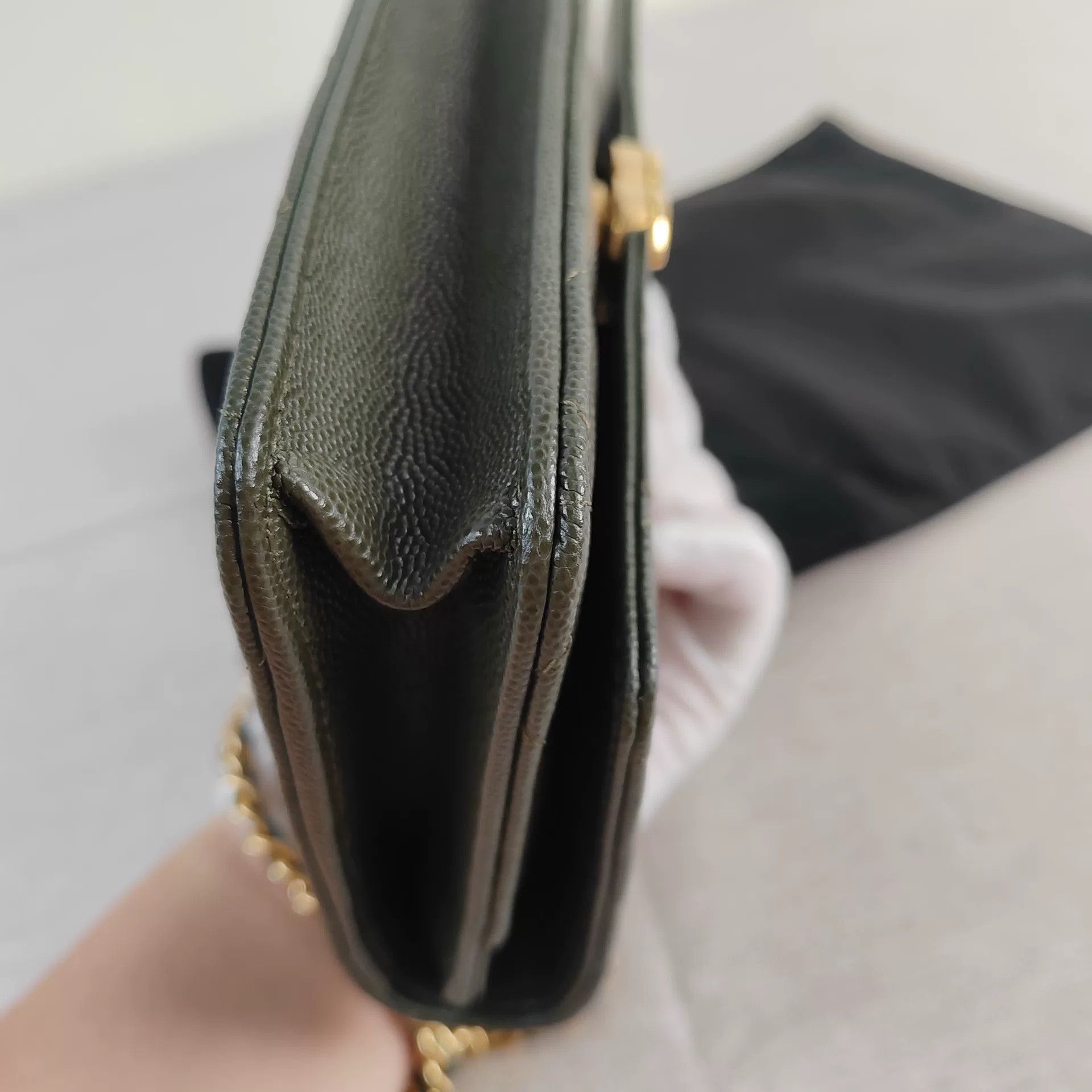 Chanel Pre-loved Bag Very good condition Size ONE SIZE - 4 Thumbnail