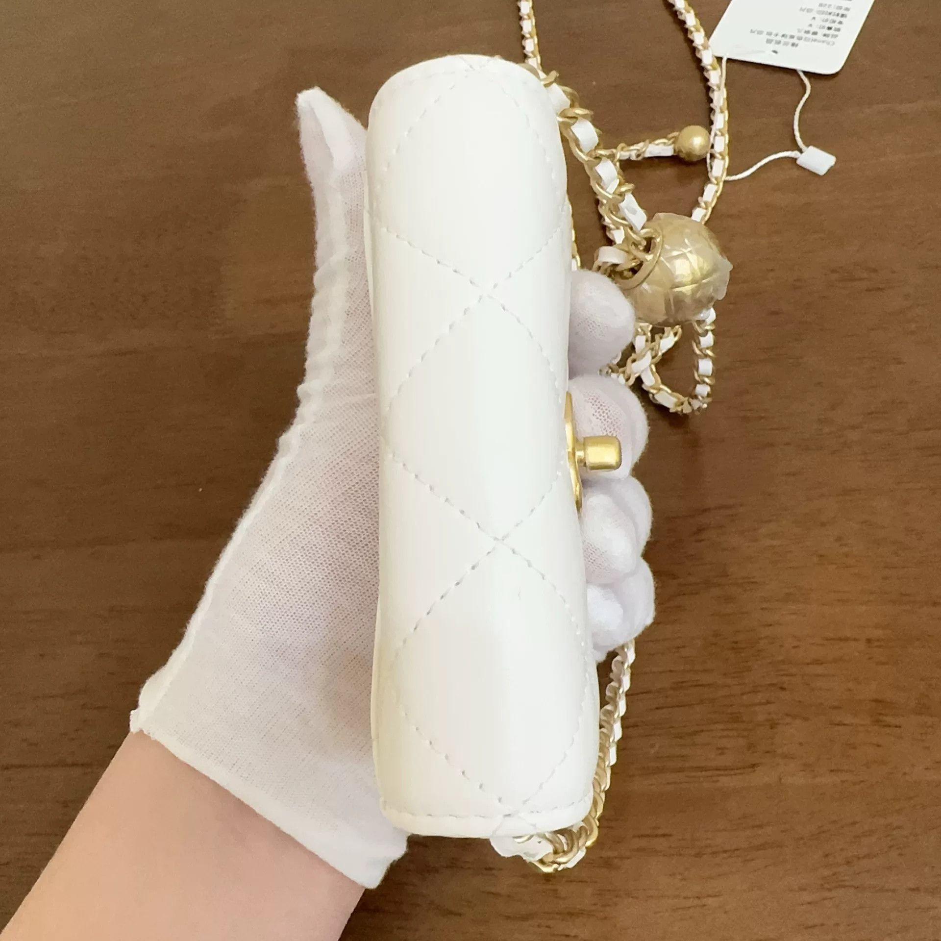 Chanel Pre-loved Bag Very good condition Size ONE SIZE - 6 Thumbnail