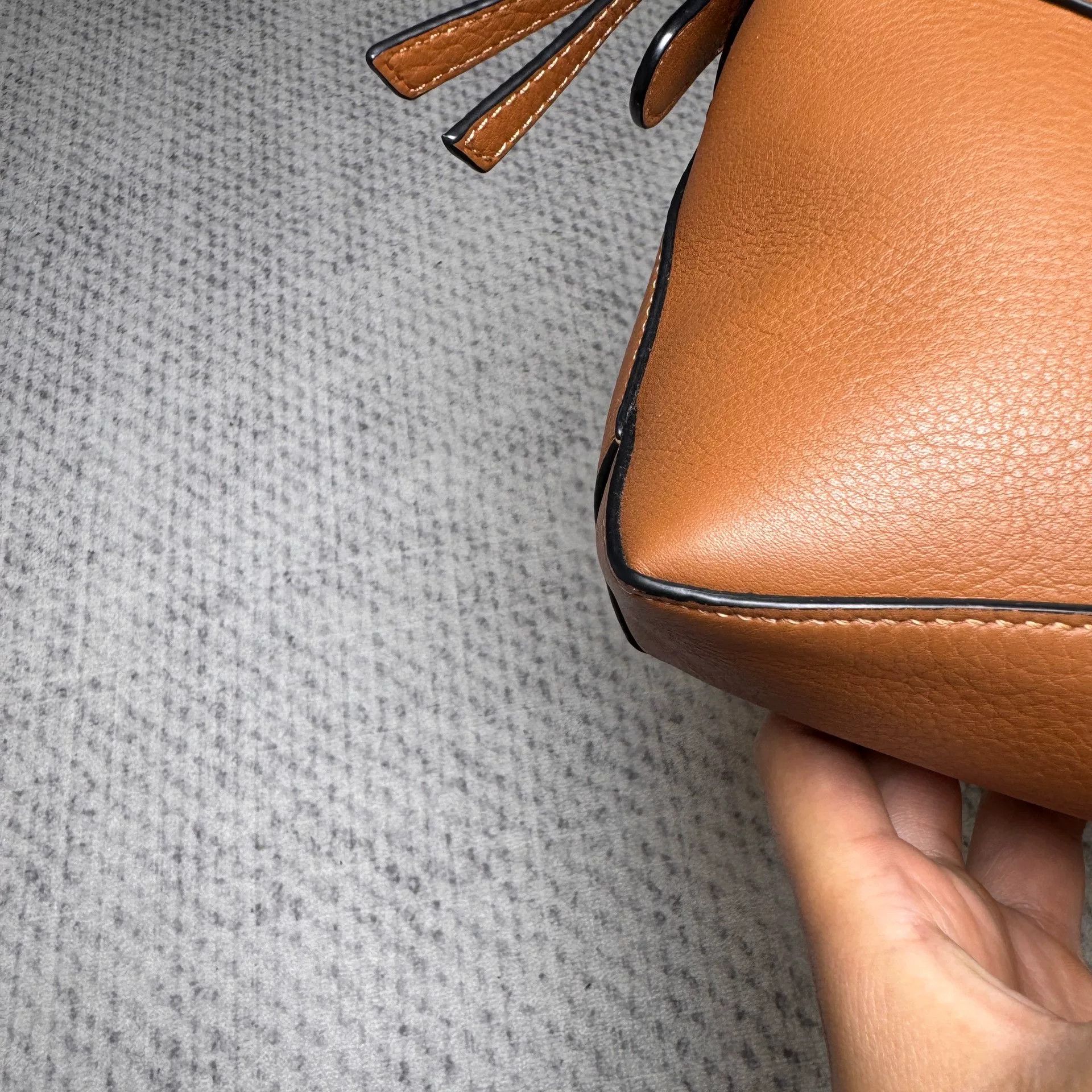 Loewe Pre-loved Bag Very good condition Size ONE SIZE - 7 Thumbnail