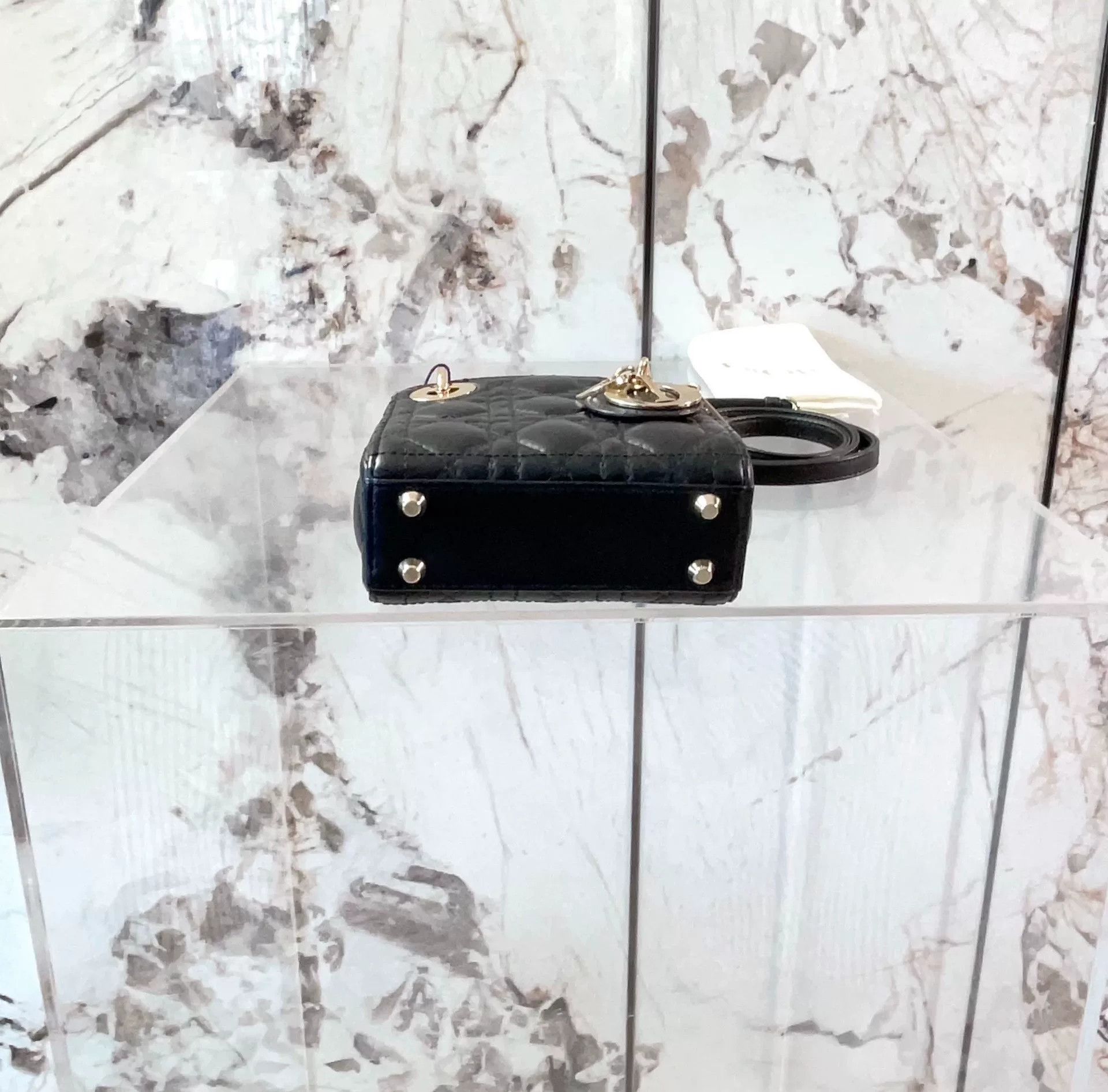 Dior Pre-loved Bag Very good condition Size ONE SIZE - 4 Thumbnail