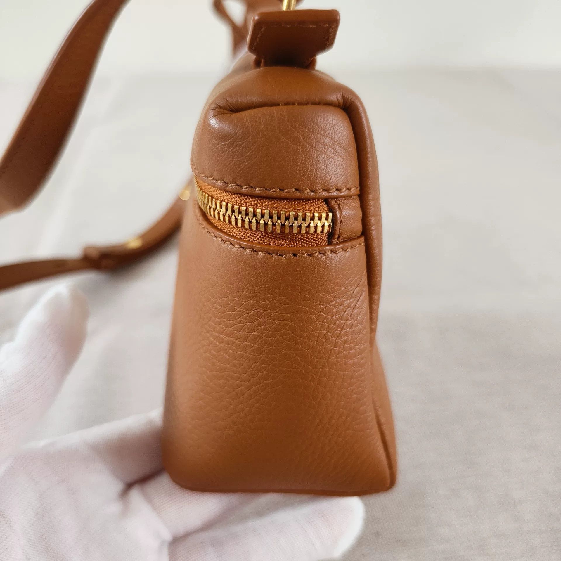 Louis Vuitton Pre-loved Bag Very good condition Size ONE SIZE - 3 Thumbnail