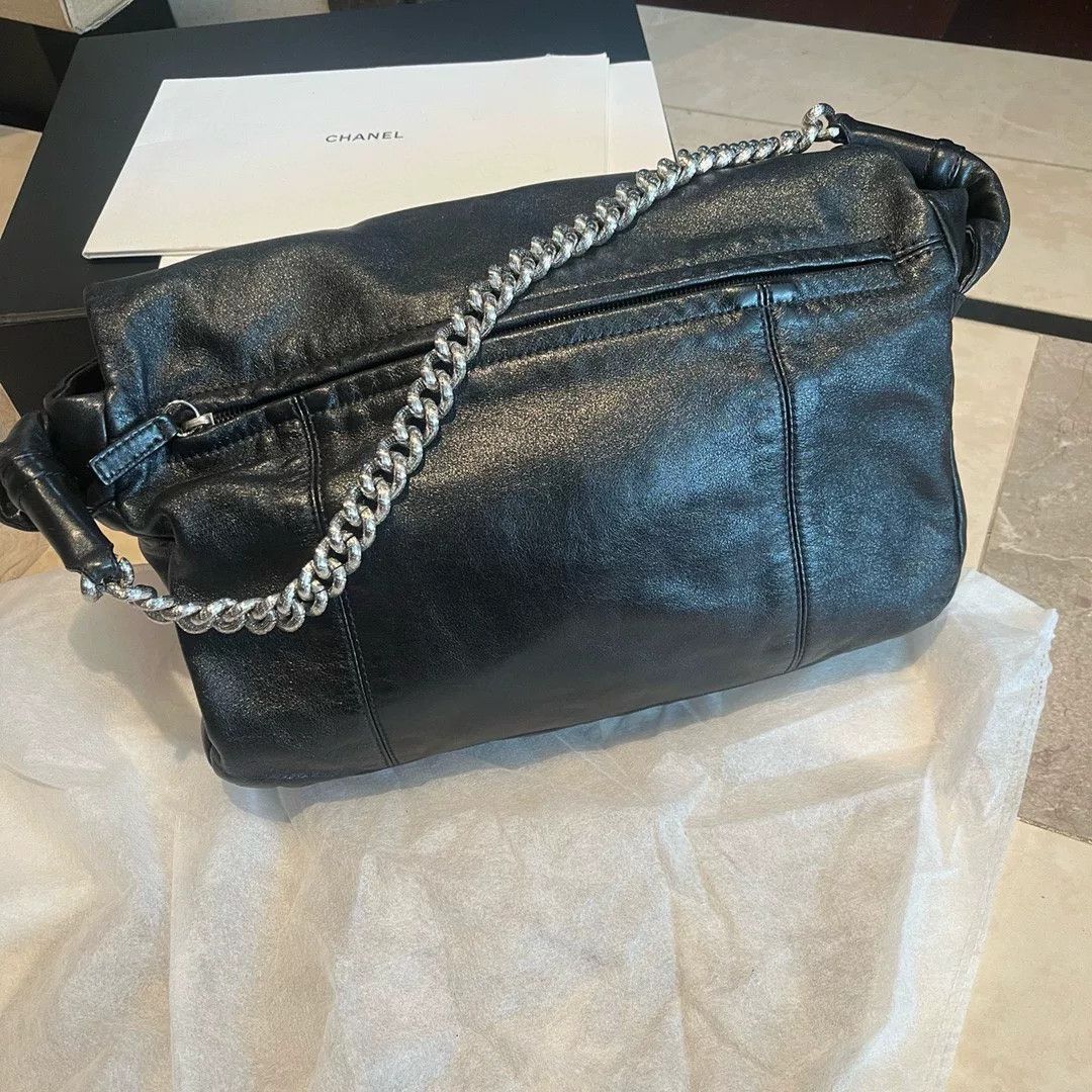 Chanel Pre-loved Bag Very good condition Size ONE SIZE - 2 Thumbnail