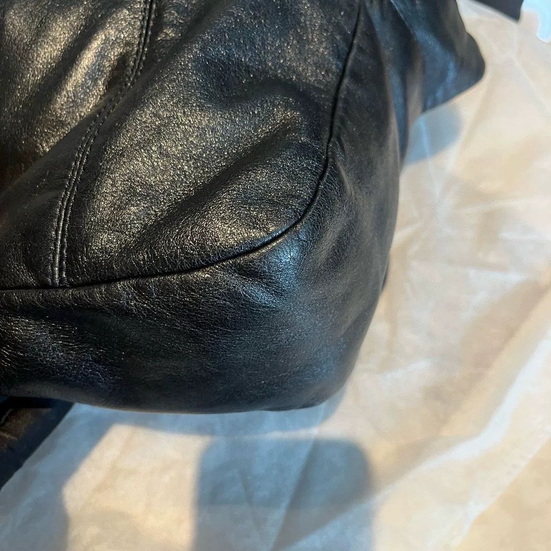 Chanel Pre-loved Bag Very good condition Size ONE SIZE - 6 Thumbnail