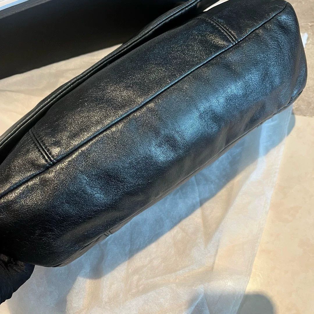Chanel Pre-loved Bag Very good condition Size ONE SIZE - 8 Thumbnail