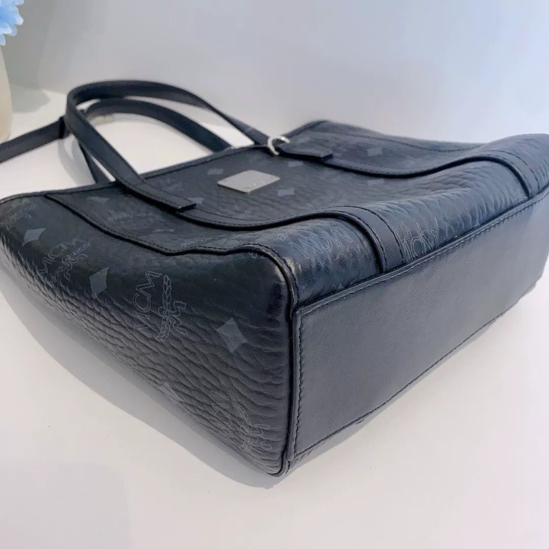 MCM Pre-loved Bag Very good condition Size ONE SIZE - 4 Thumbnail