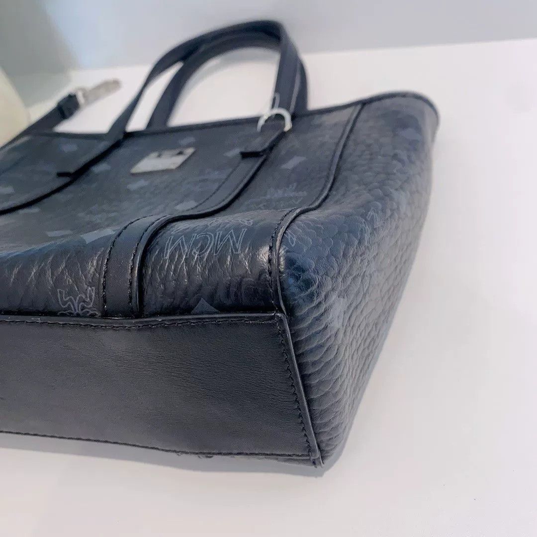 MCM Pre-loved Bag Very good condition Size ONE SIZE - 7 Thumbnail