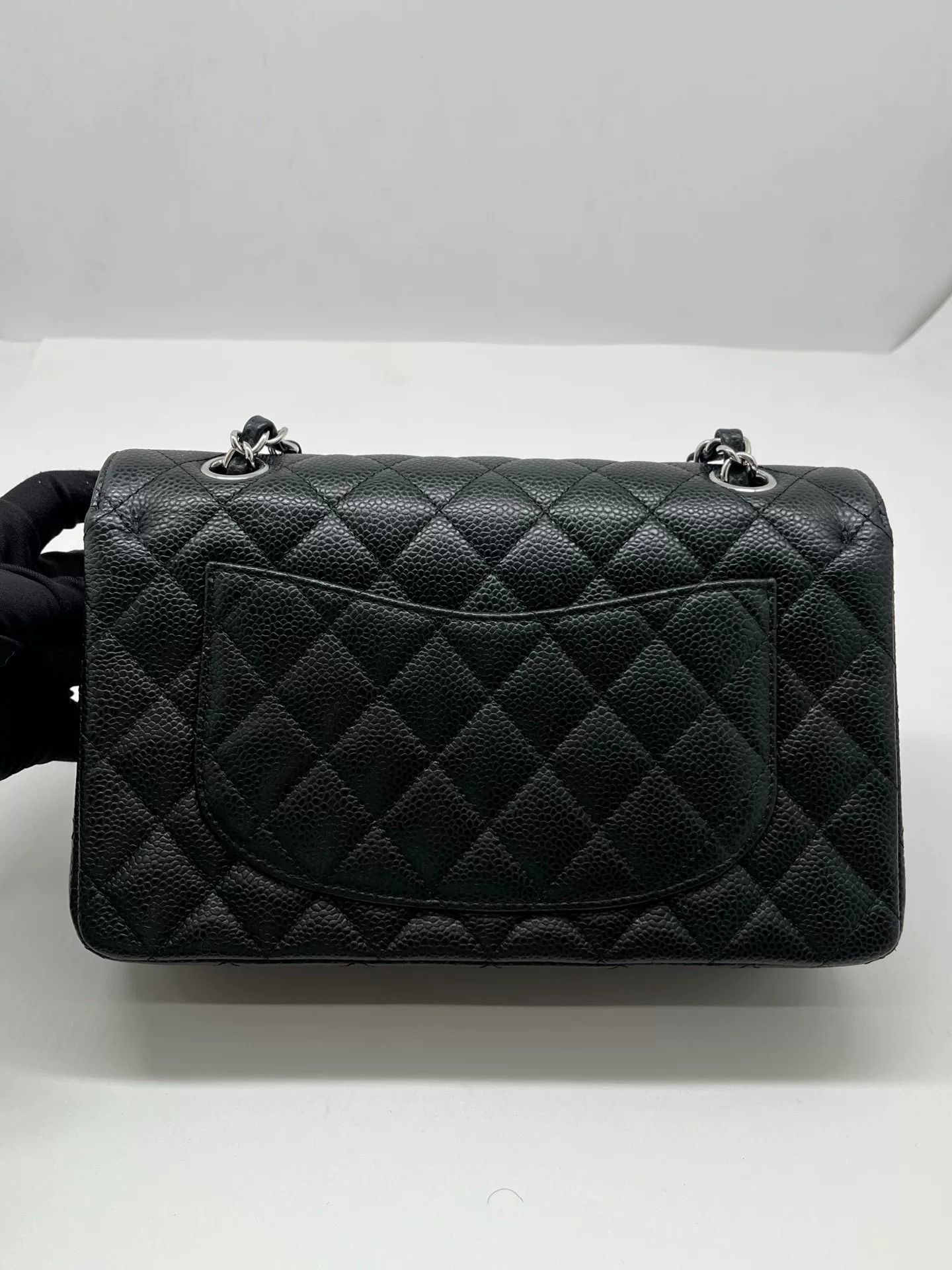 Chanel Pre-loved Bag Very good condition Size ONE SIZE - 3 Thumbnail