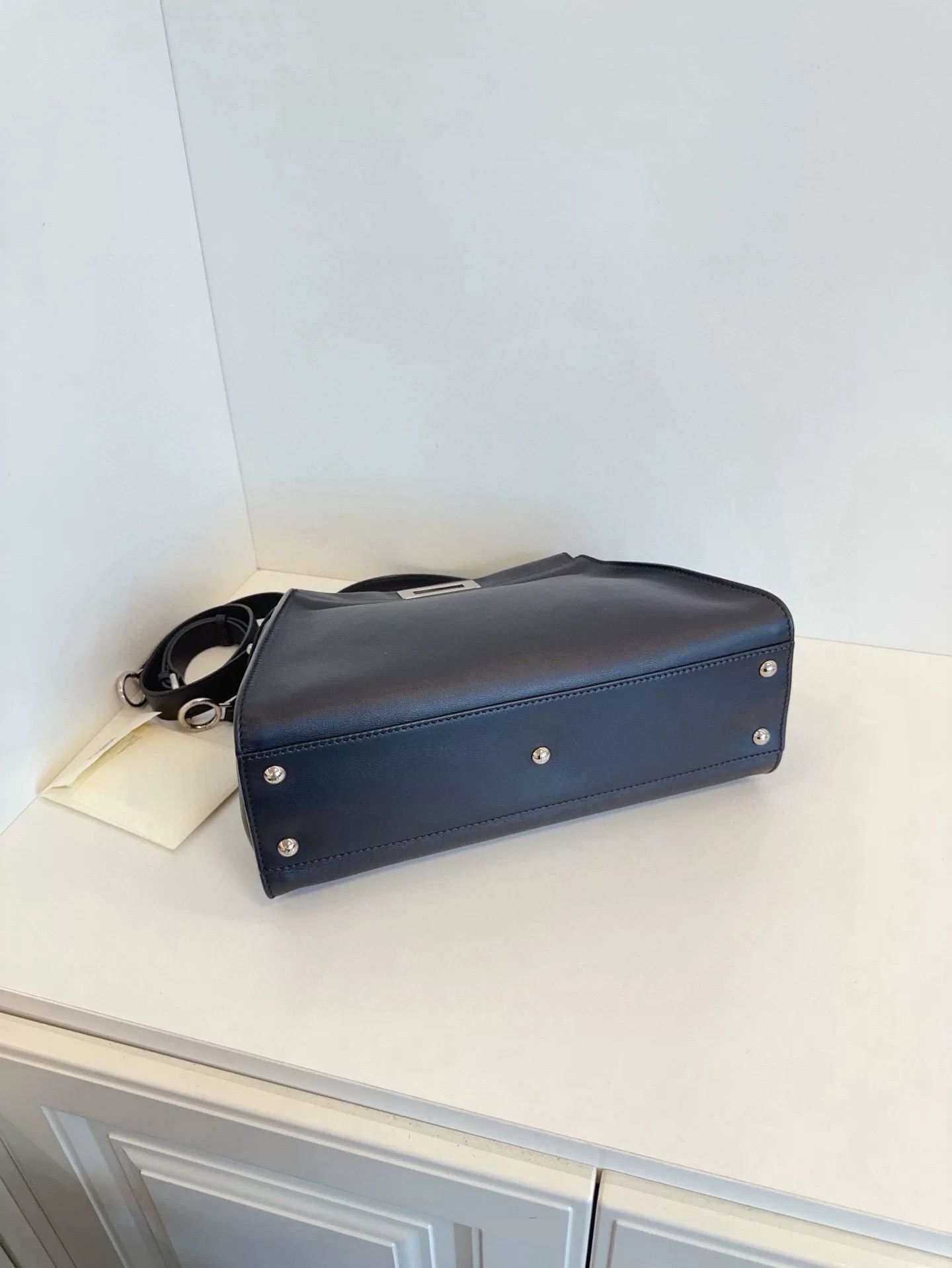 Fendi Pre-loved Bag Very good condition Size ONE SIZE - 5 Thumbnail