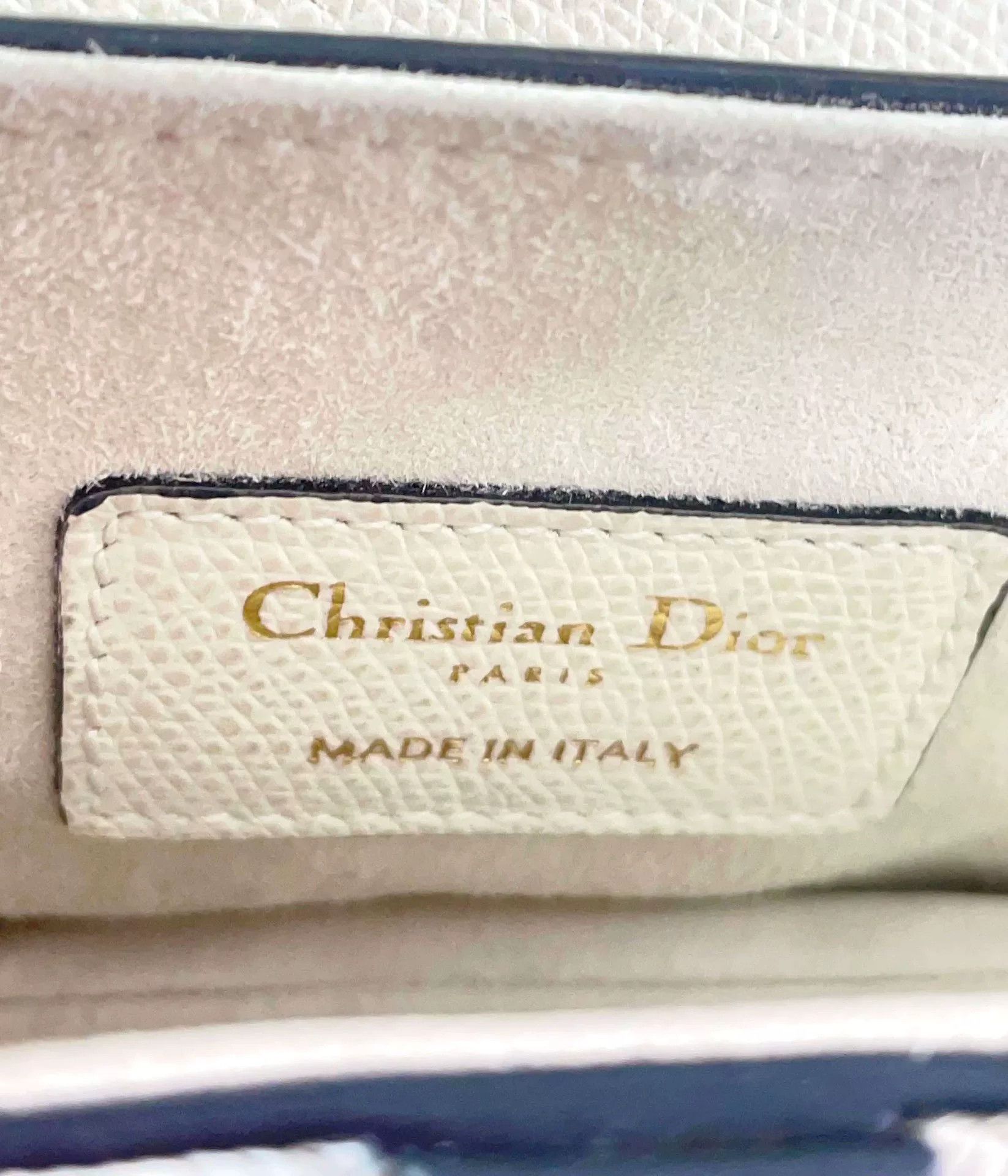 Dior Pre-loved Bag Very good condition Size ONE SIZE - 8 Thumbnail