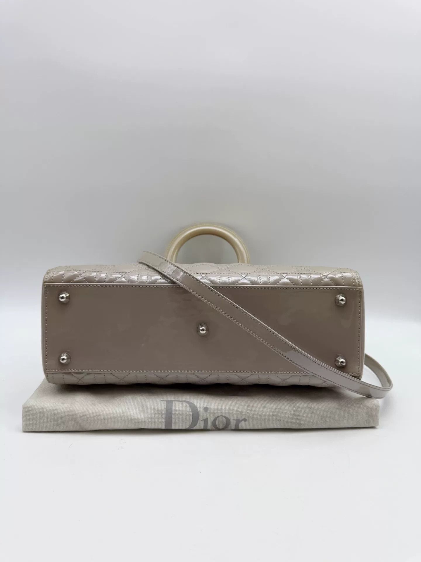 Dior Pre-loved Bag Very good condition Size ONE SIZE - 4 Thumbnail