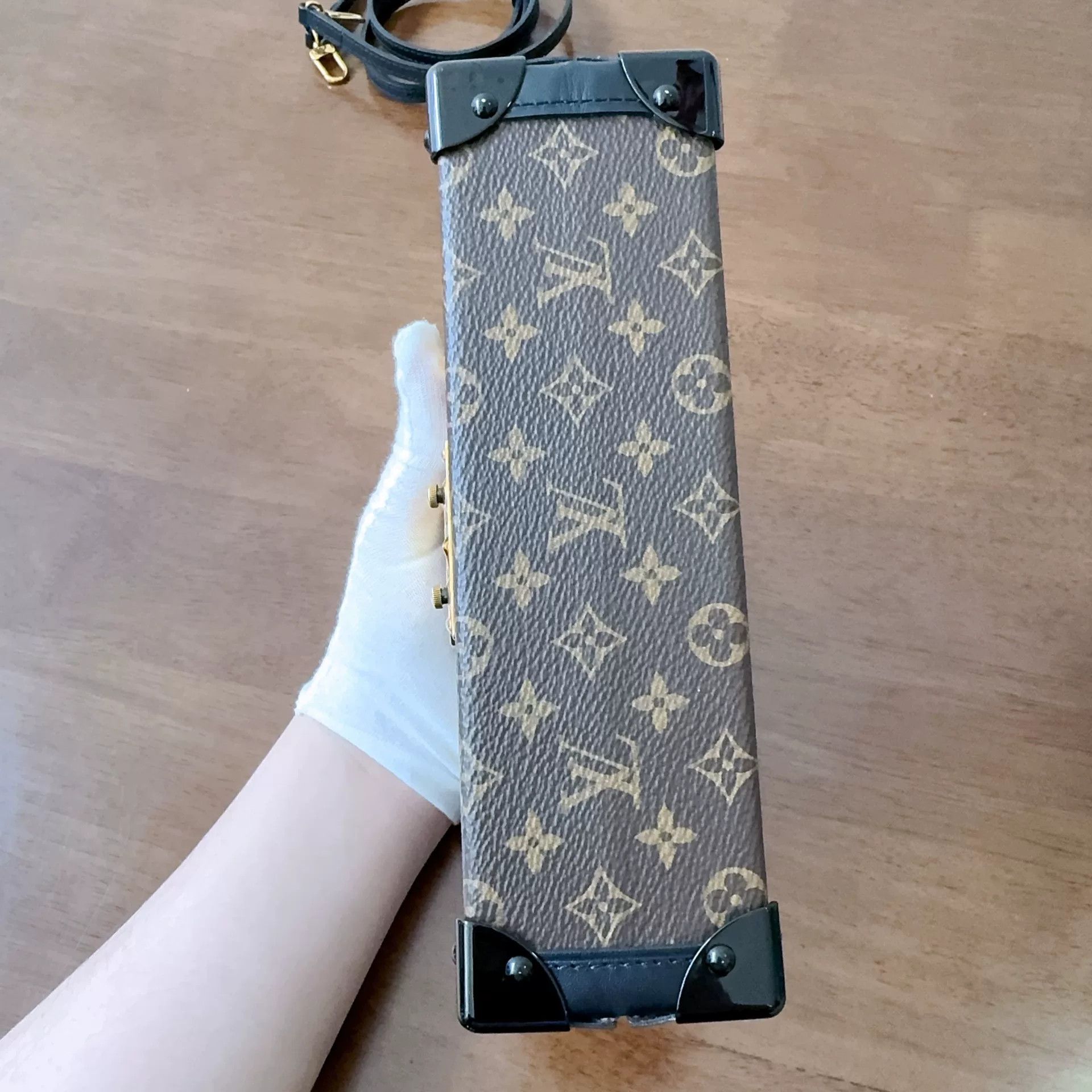 Louis Vuitton Pre-loved Bag Very good condition Size ONE SIZE - 8 Thumbnail