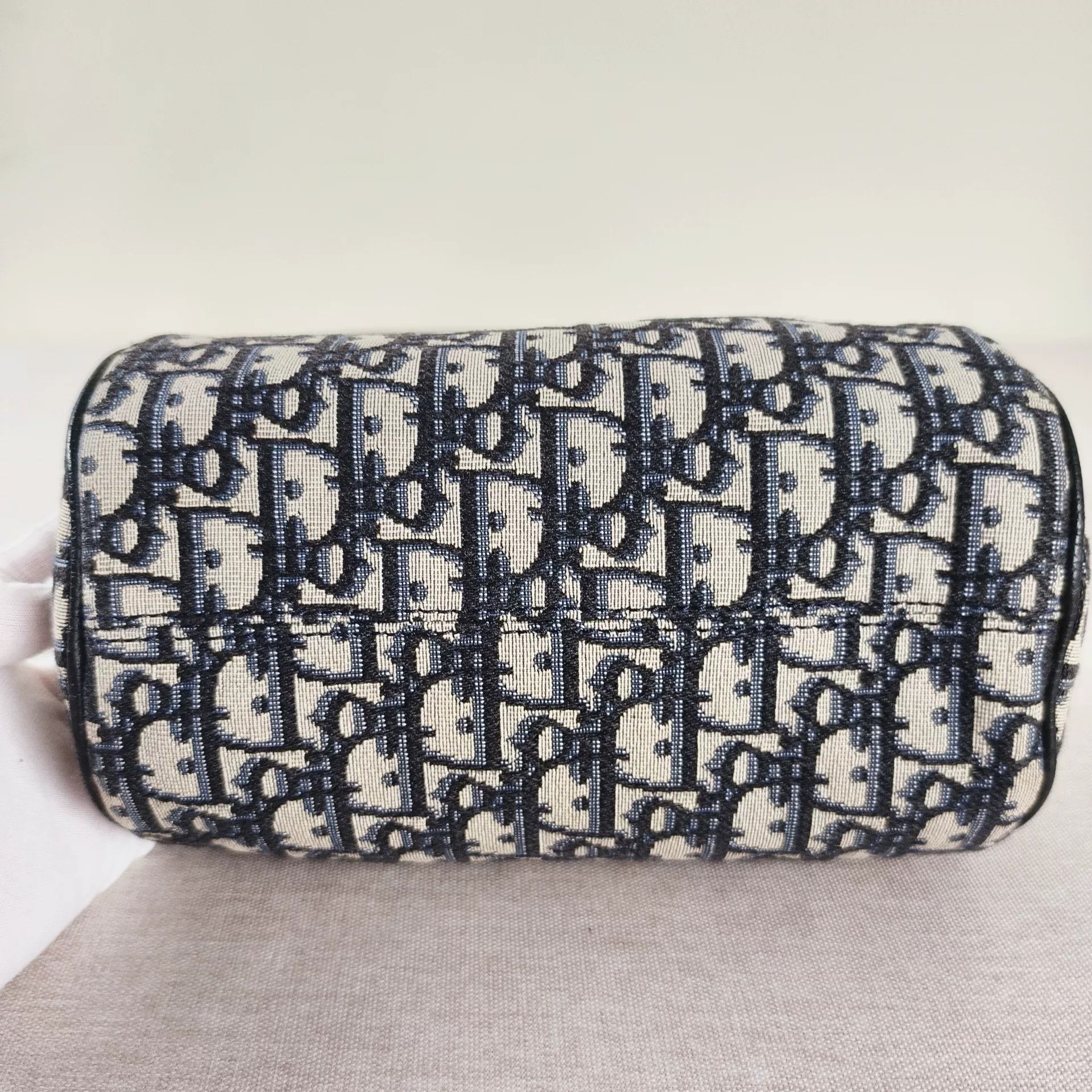 Dior Pre-loved Bag Very good condition Size ONE SIZE - 4 Thumbnail