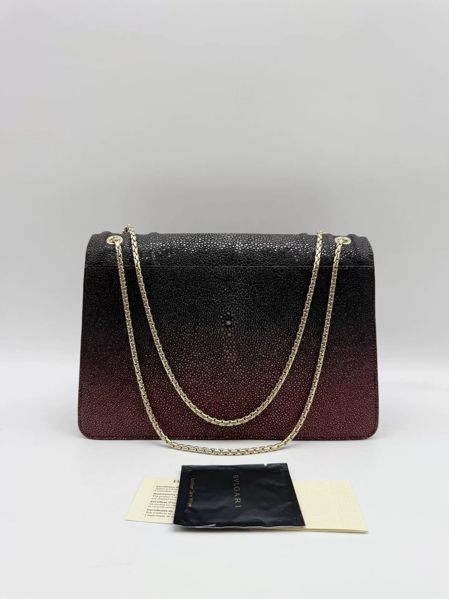 Bvlgari Pre-loved Bag Very good condition Size ONE SIZE - 3 Thumbnail