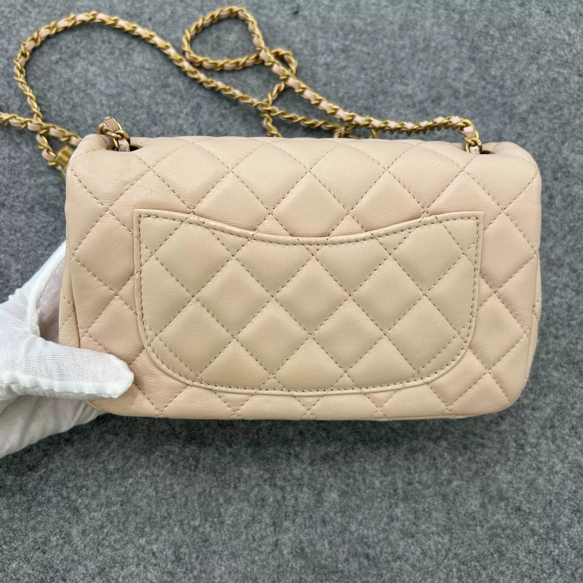 Chanel Pre-loved Bag Very good condition Size ONE SIZE - 6 Thumbnail