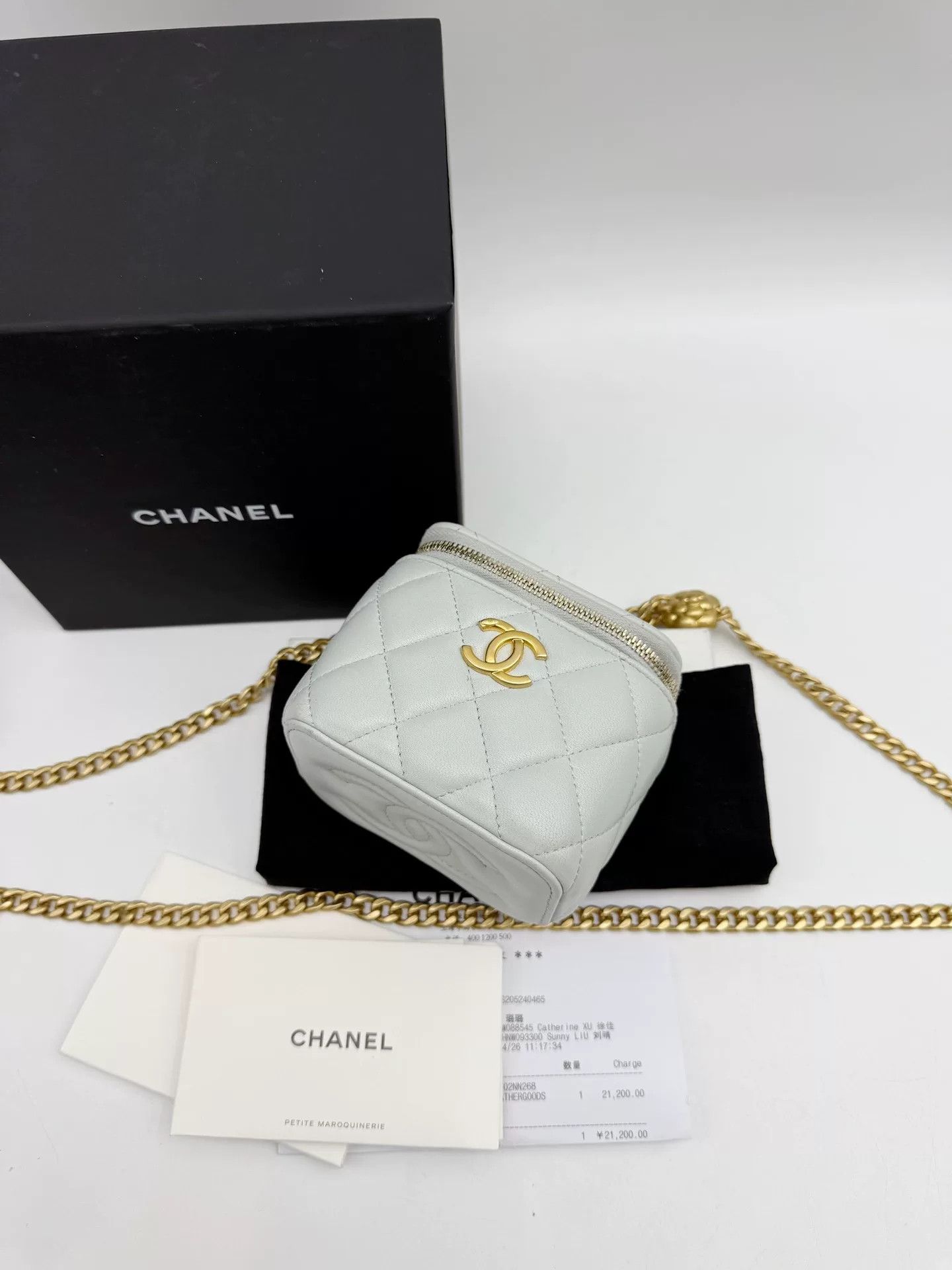 Chanel Pre-loved Bag Very good condition Size ONE SIZE - 4 Thumbnail