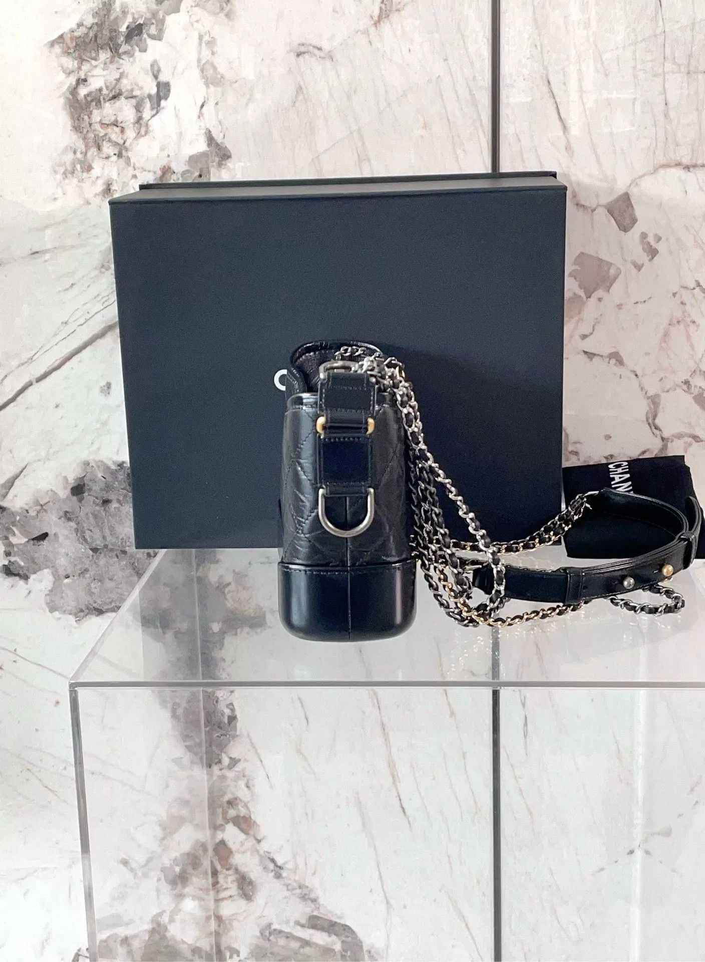 Chanel Pre-loved Bag Very good condition Size ONE SIZE - 3 Thumbnail