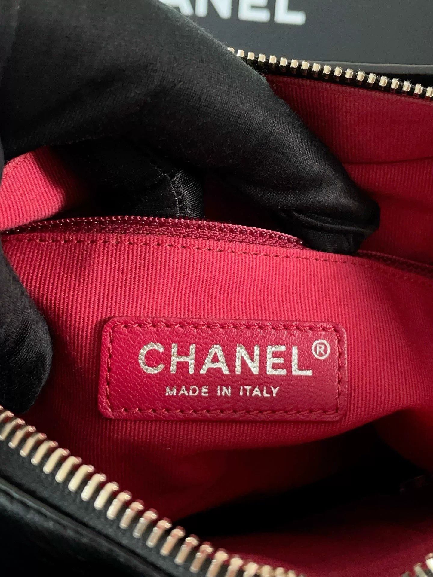 Chanel Pre-loved Bag Very good condition Size ONE SIZE - 8 Thumbnail