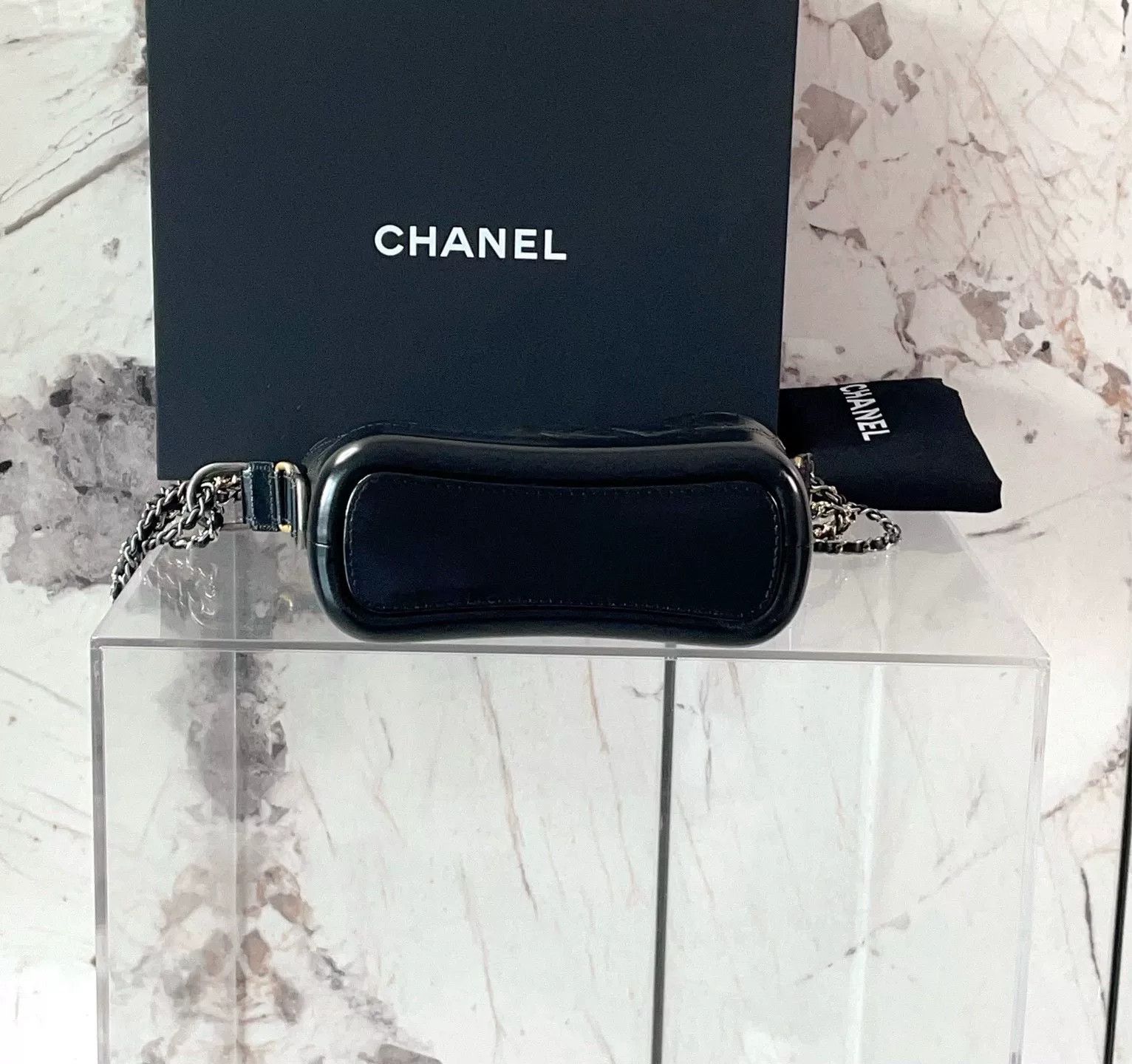 Chanel Pre-loved Bag Very good condition Size ONE SIZE - 4 Thumbnail